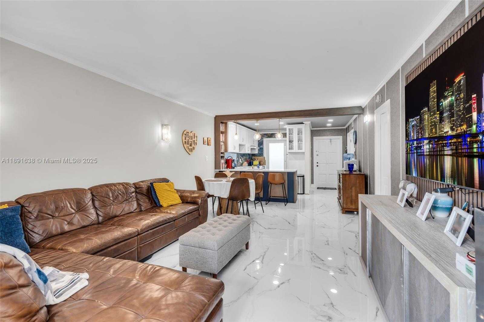 Small Image of 1000 HILLCREST CT #207, Hollywood Number 8