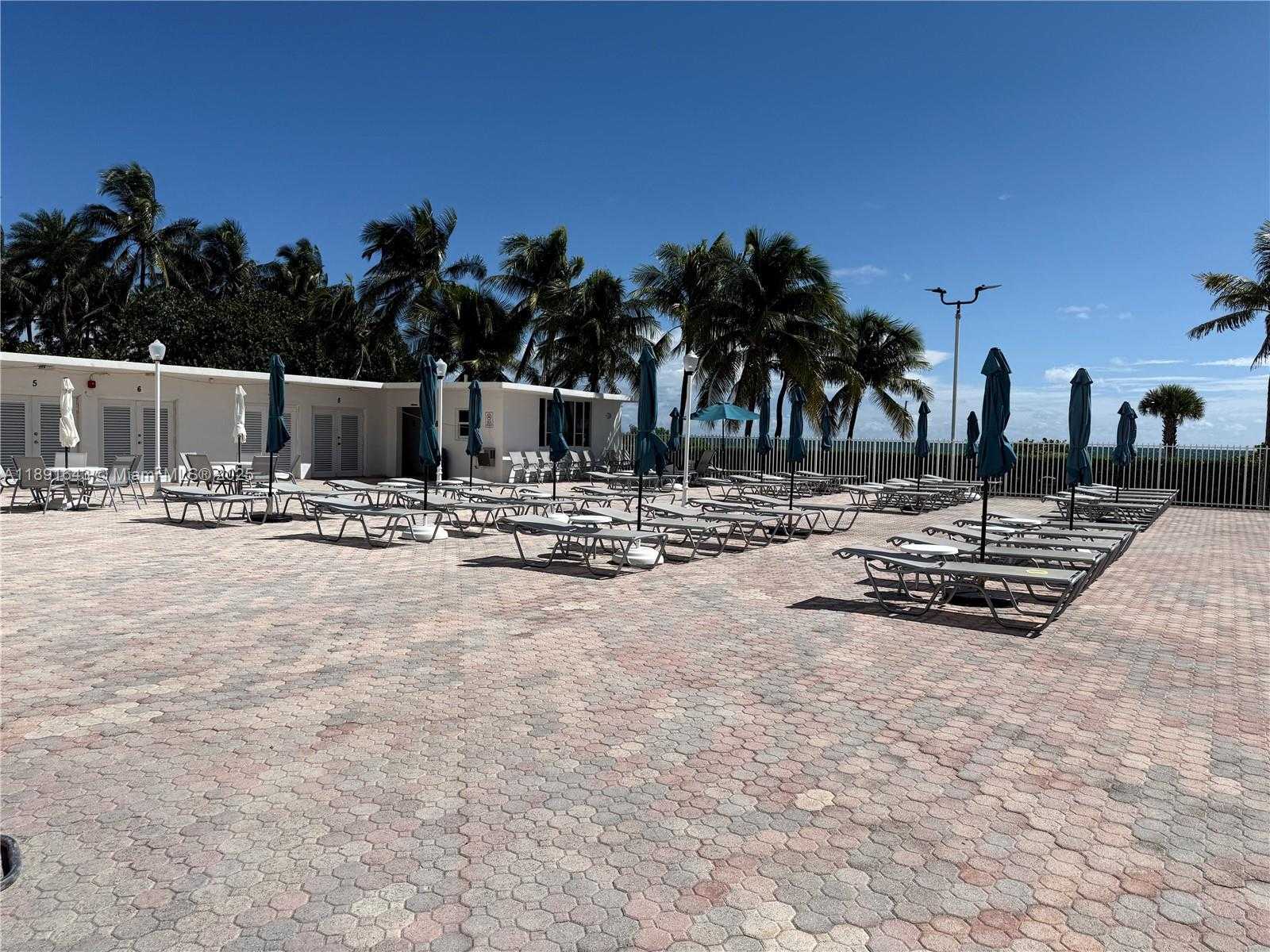 Small Image of 5005 COLLINS AVE #823, Miami Beach Number 22