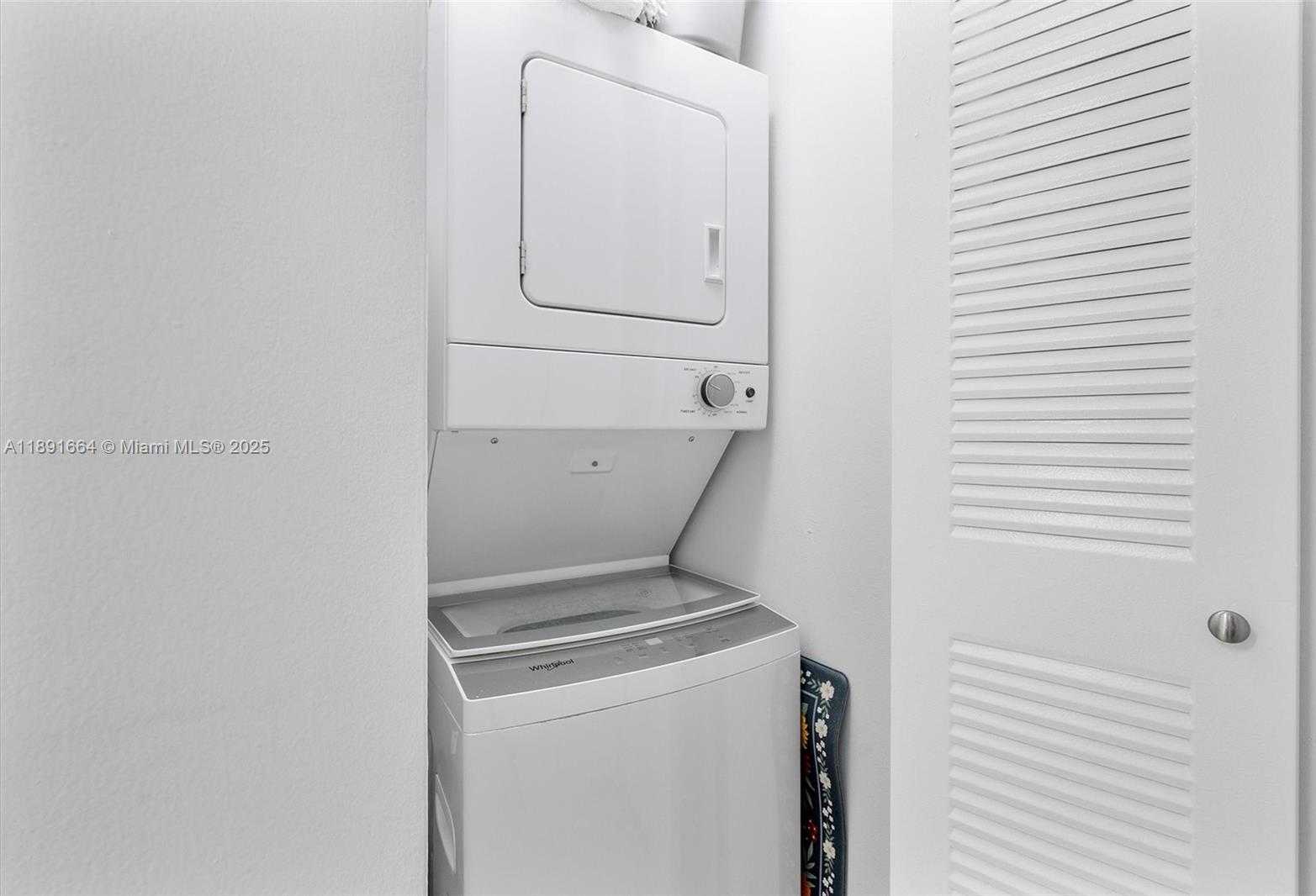 Small Image of 510 SOUTH PARK RD #25-10, Hollywood Number 8