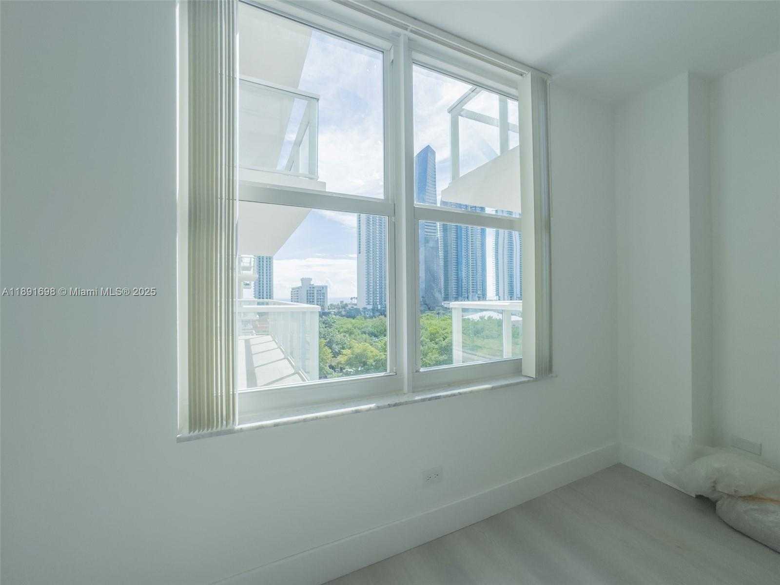 Small Image of 230 174TH ST #920, Sunny Isles Beach Number 15