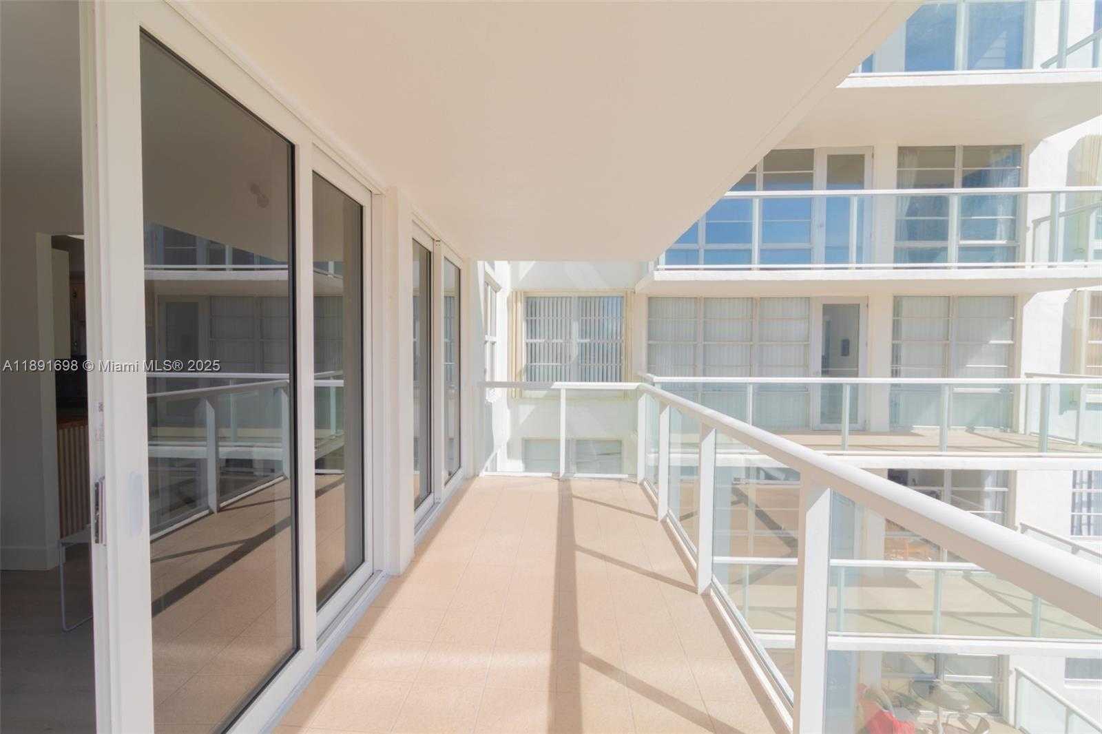 Small Image of 230 174TH ST #920, Sunny Isles Beach Number 3