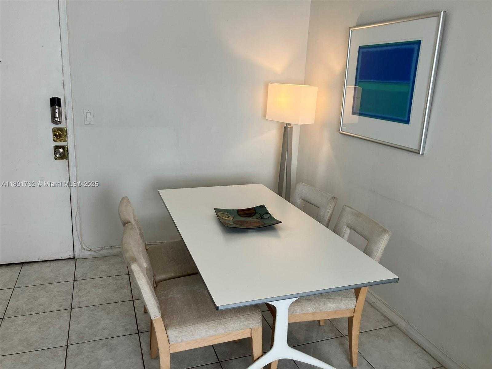 Small Image of 335 OCEAN DR #306, Miami Beach Number 10
