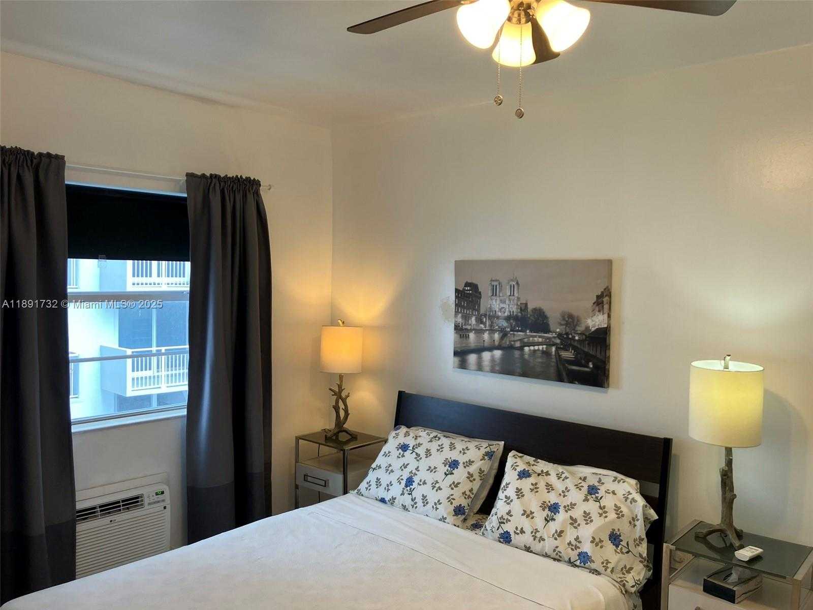 Small Image of 335 OCEAN DR #306, Miami Beach Number 13