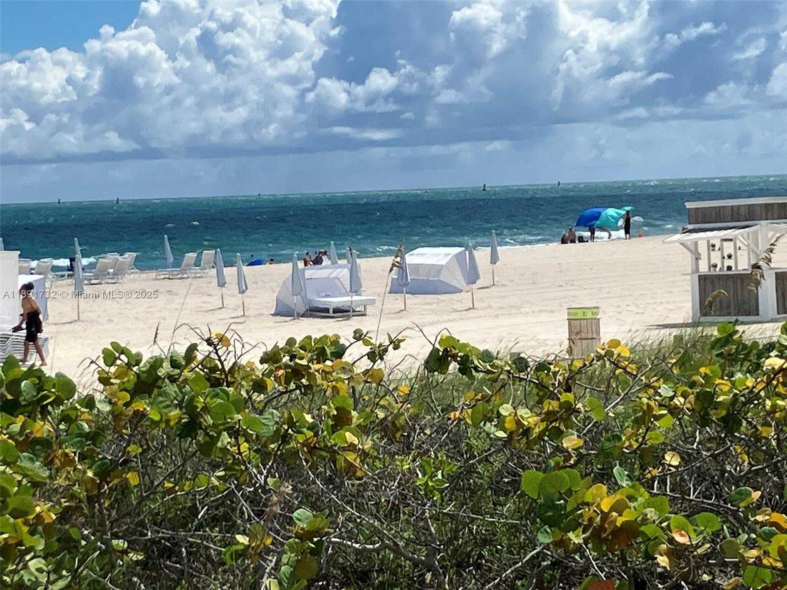 Small Image of 335 OCEAN DR #306, Miami Beach Number 23