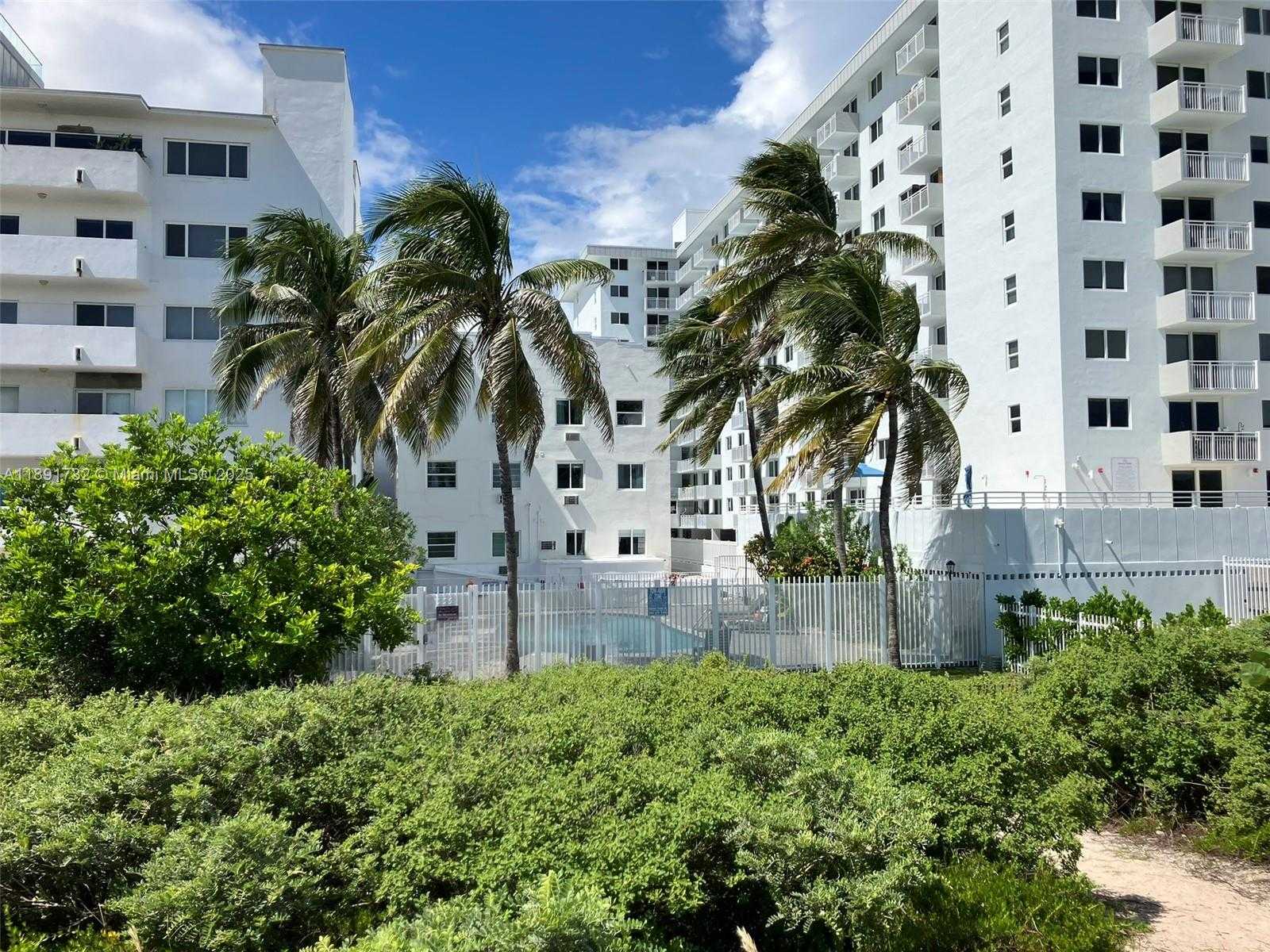 Small Image of 335 OCEAN DR #306, Miami Beach Number 32