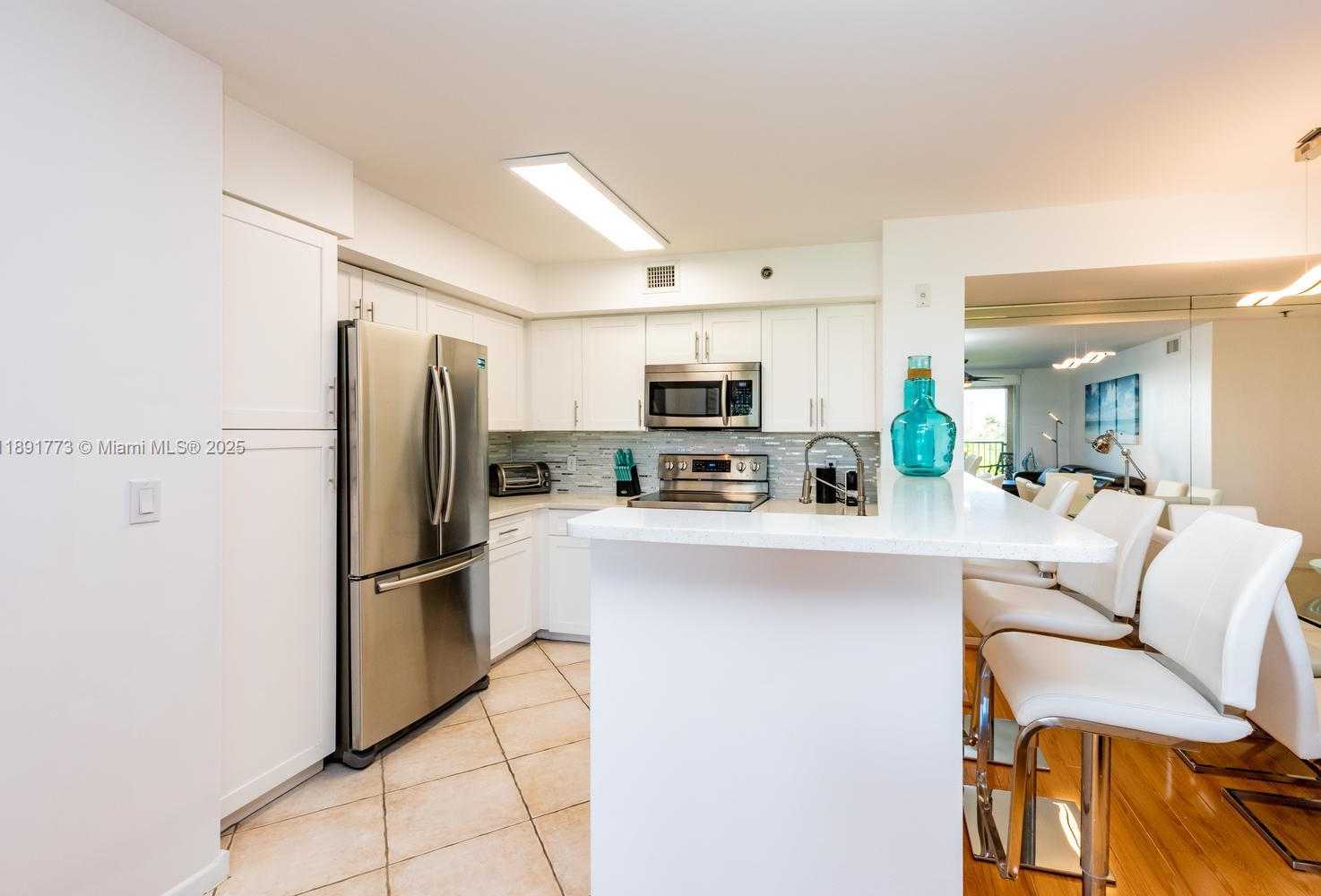 Small Image of 19801 EAST COUNTRY CLUB DR #4501, Aventura Number 16