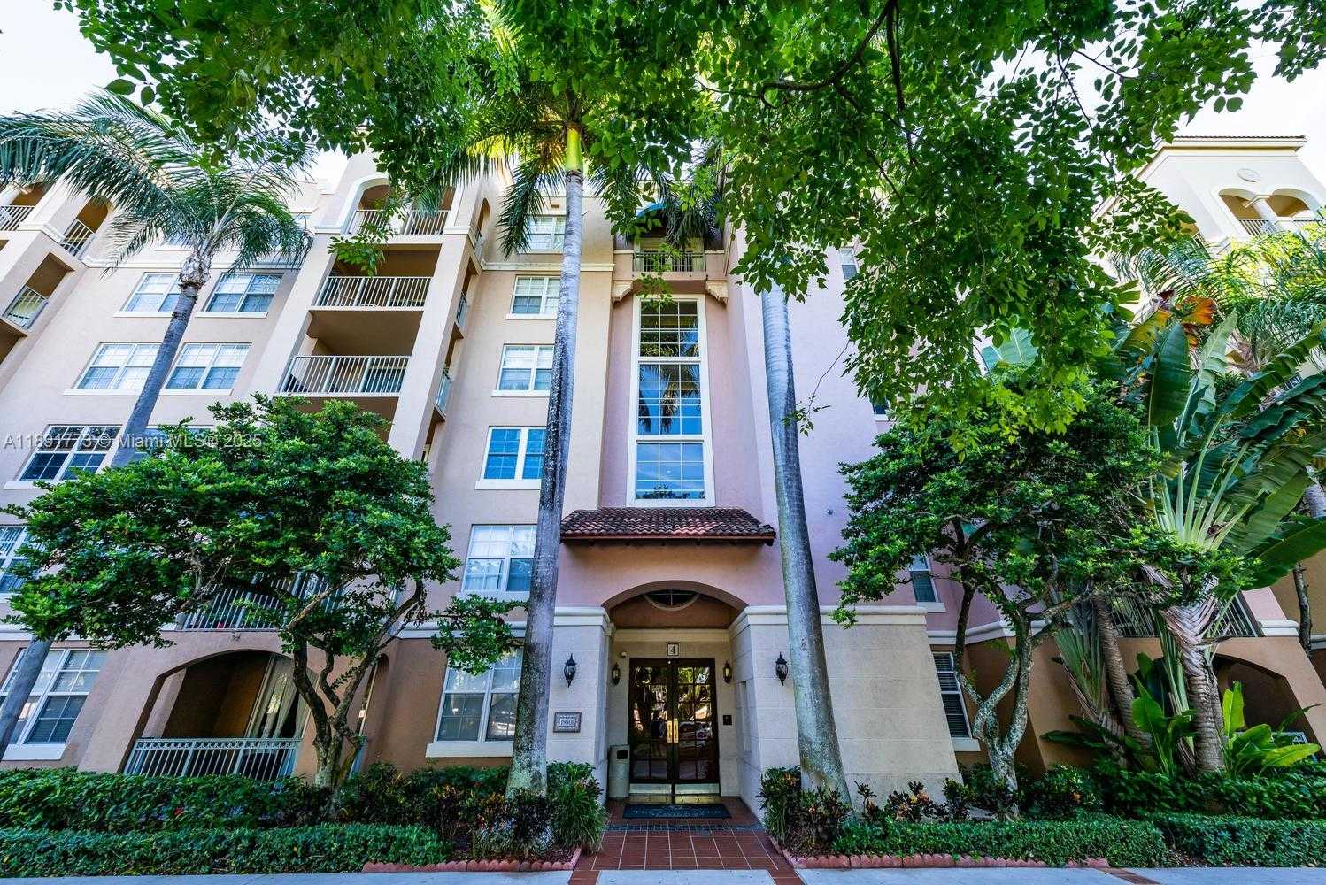 Small Image of 19801 EAST COUNTRY CLUB DR #4501, Aventura Number 2