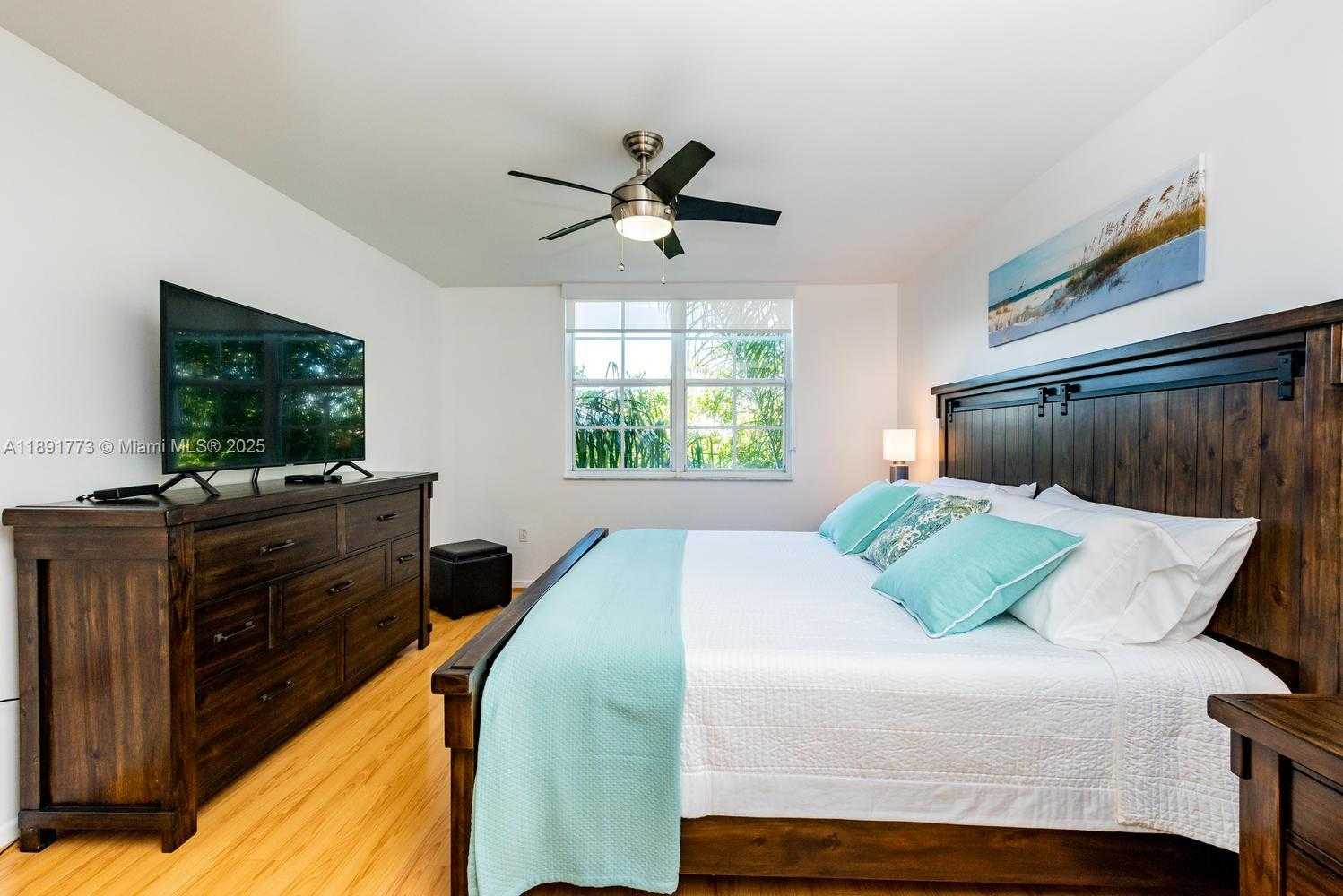 Small Image of 19801 EAST COUNTRY CLUB DR #4501, Aventura Number 25