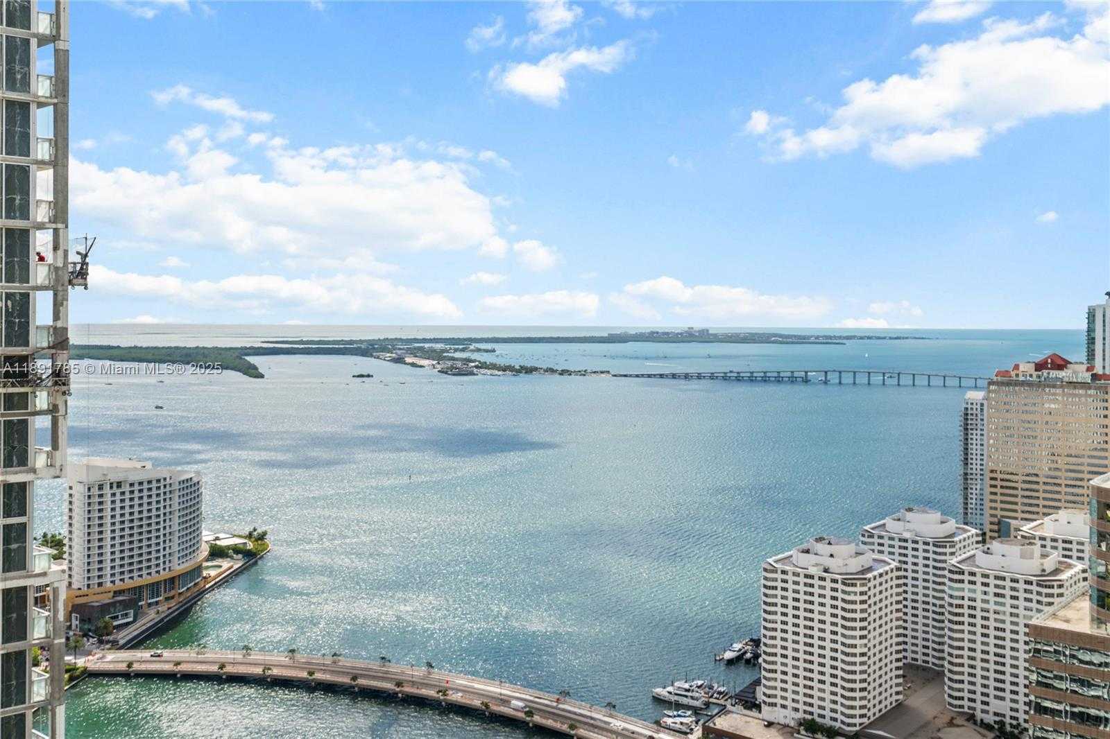 Small Image of 485 BRICKELL AVE #4410, Miami Number 26