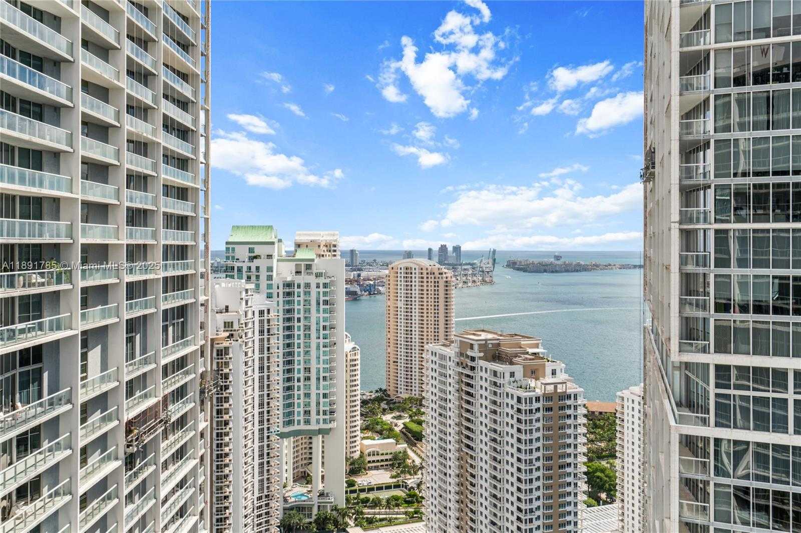 Small Image of 485 BRICKELL AVE #4410, Miami Number 30