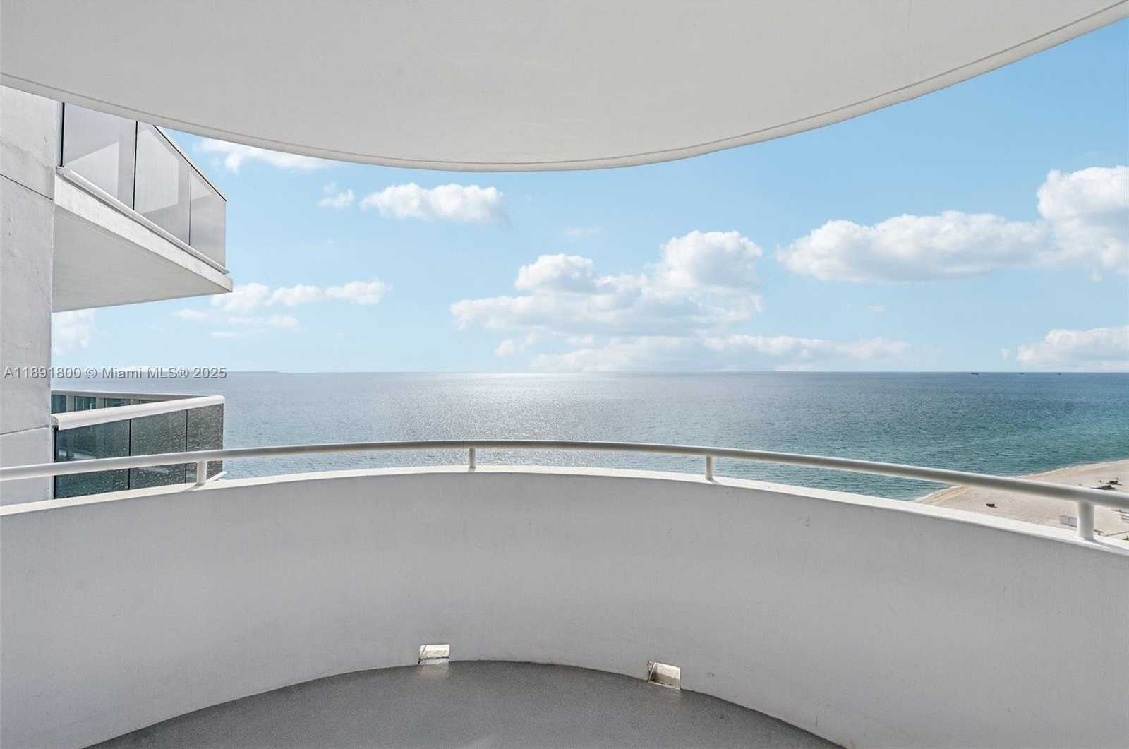 Small Image of 6301 COLLINS AVE #2203, Miami Beach Number 28