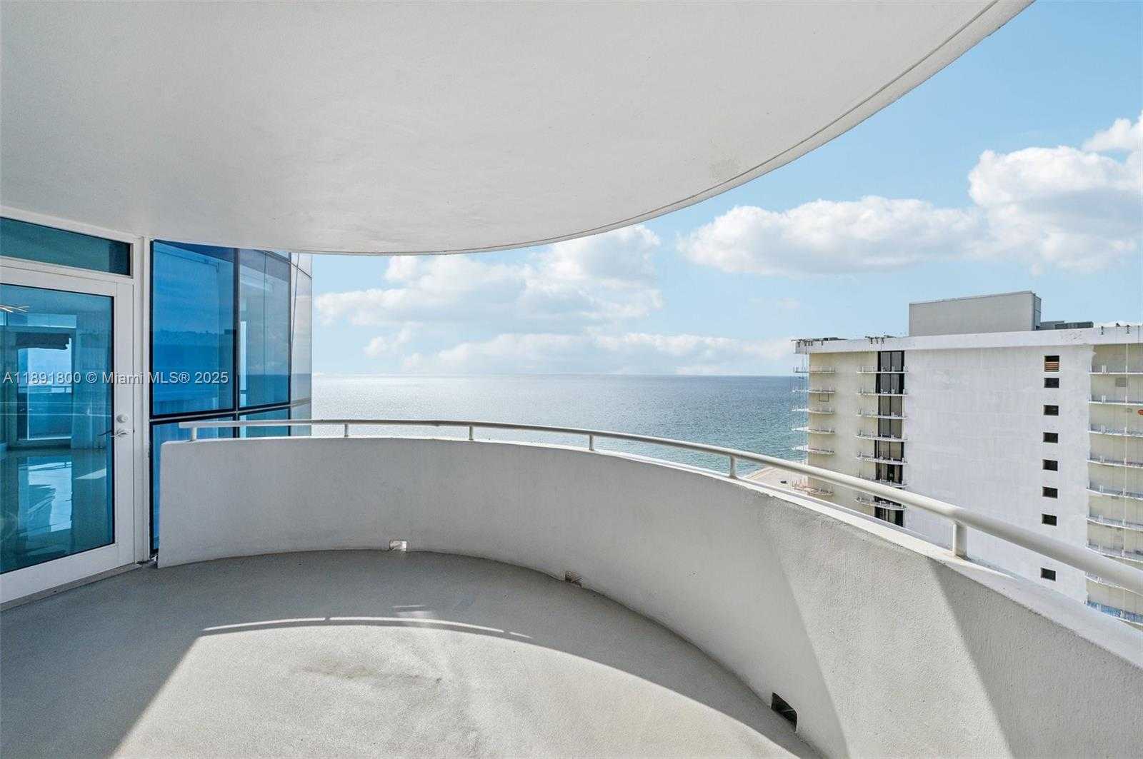 Small Image of 6301 COLLINS AVE #2203, Miami Beach Number 29