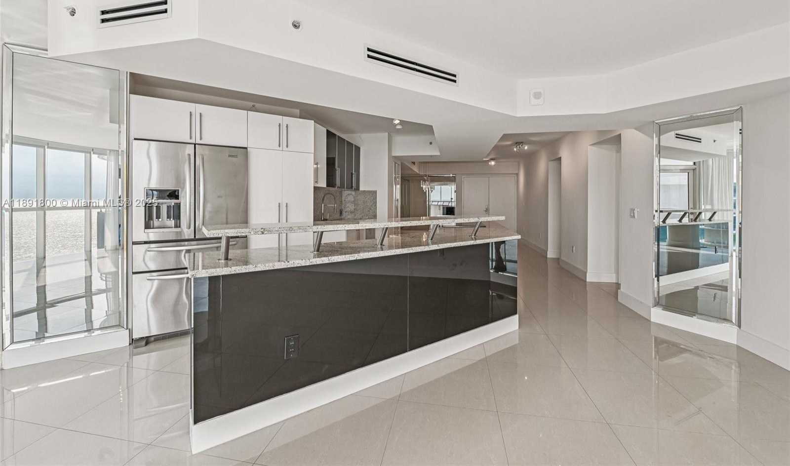 Small Image of 6301 COLLINS AVE #2203, Miami Beach Number 7