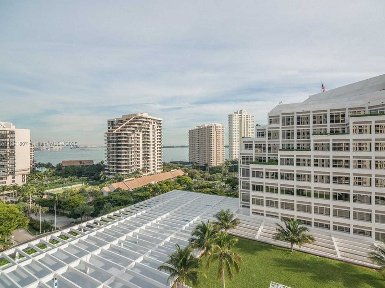 Small Image of 701 BRICKELL KEY BLVD #1411, Miami Number 19