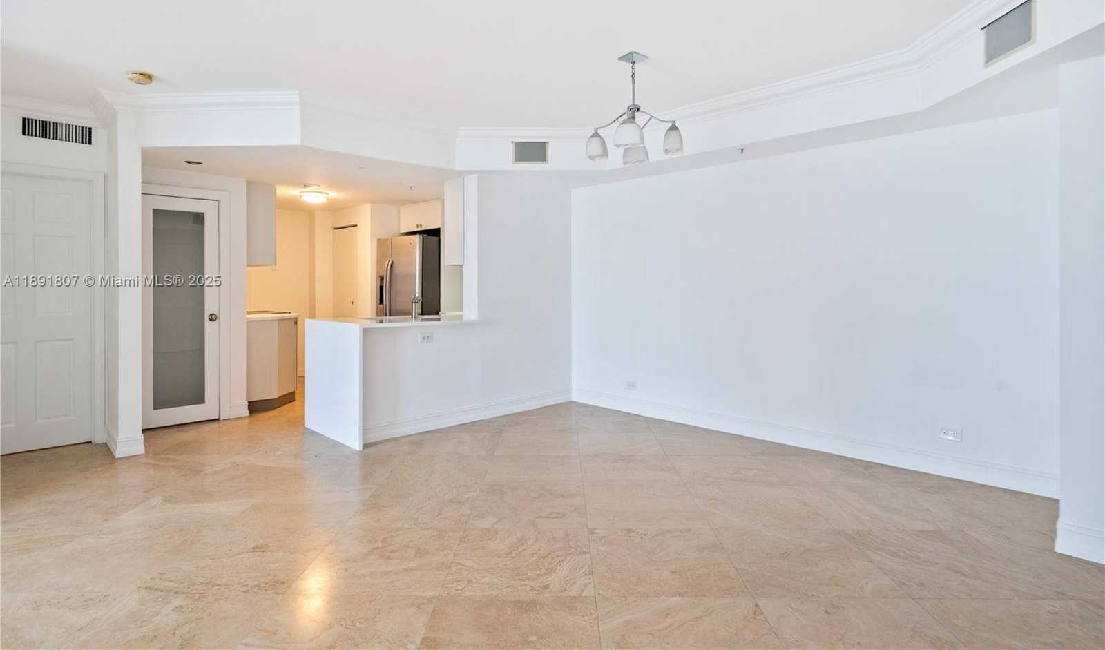 Small Image of 701 BRICKELL KEY BLVD #1411, Miami Number 5