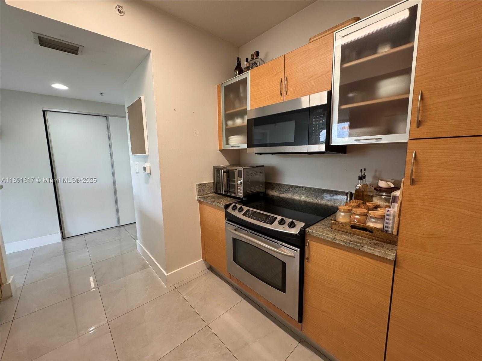 Small Image of 2775 NORTH EAST 187TH ST #318, Aventura Number 10