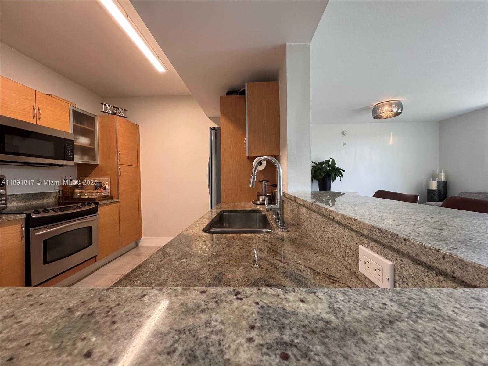 Small Image of 2775 NORTH EAST 187TH ST #318, Aventura Number 7