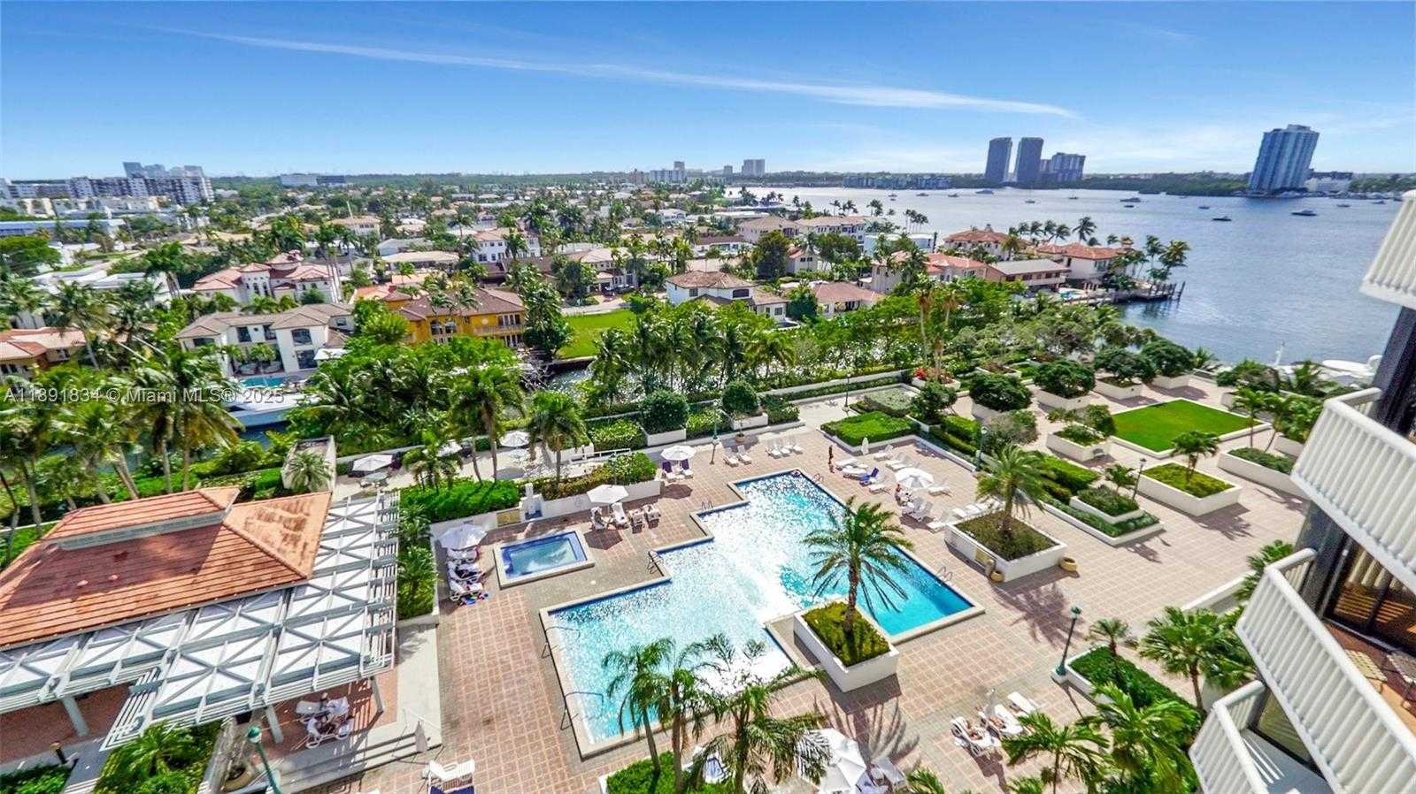Small Image of 1000 ISLAND BLVD #1004, Aventura Number 41