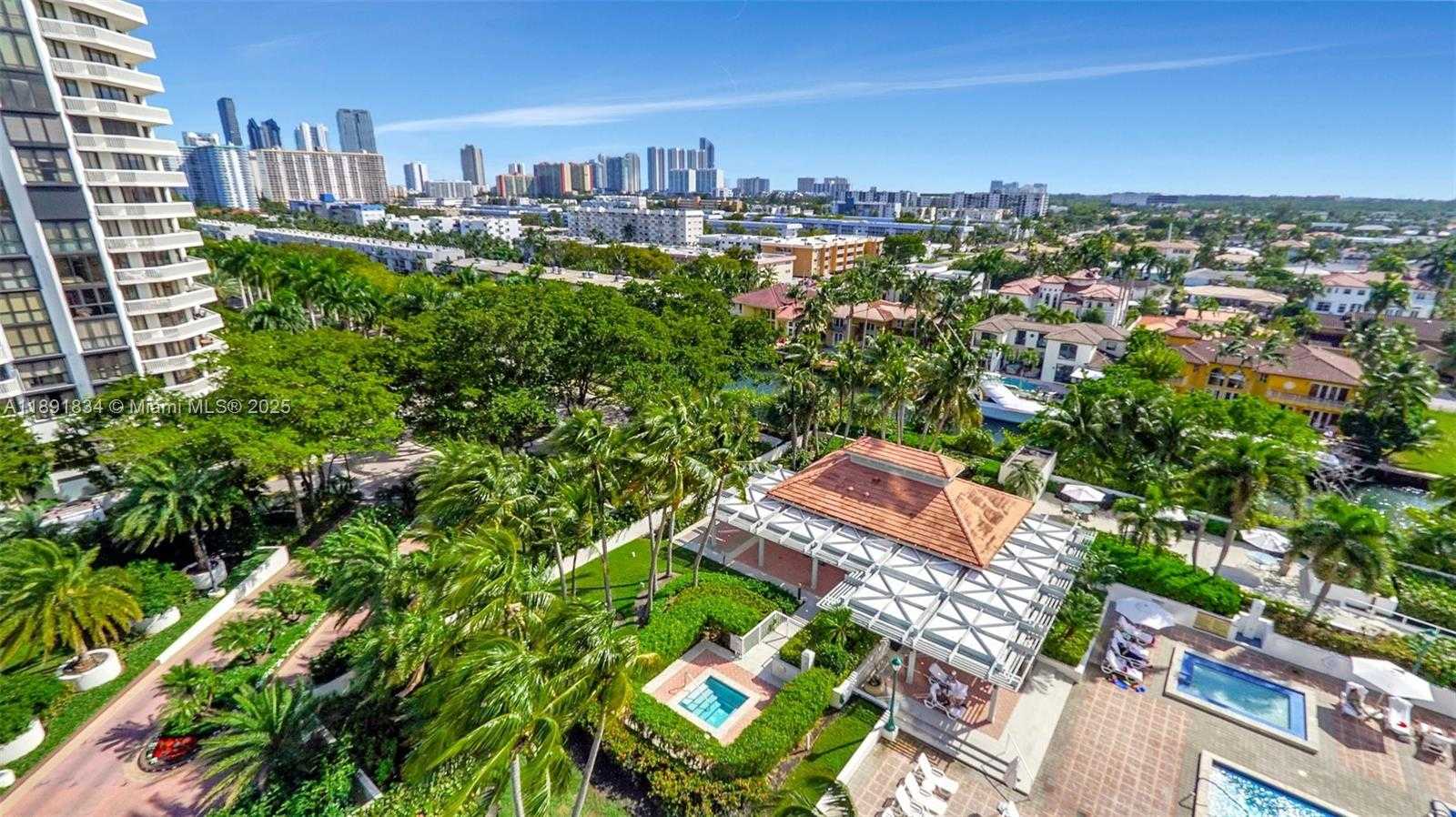 Small Image of 1000 ISLAND BLVD #1004, Aventura Number 42