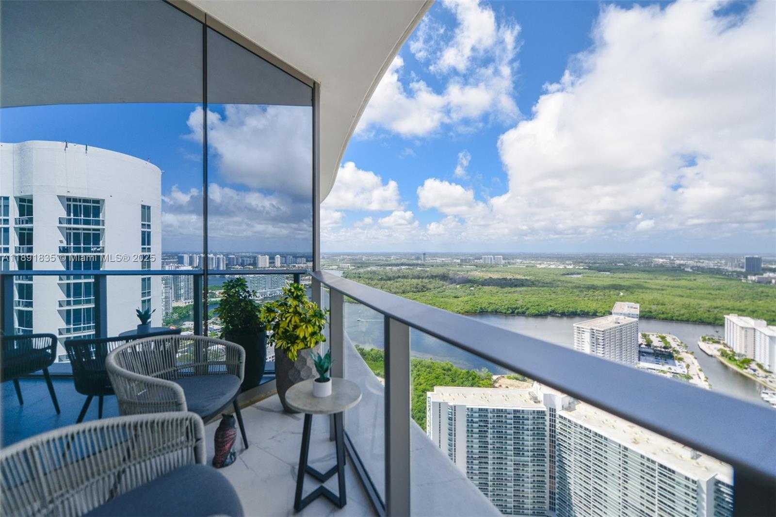 Small Image of 15701 COLLINS AVE #4203, Sunny Isles Beach Number 15