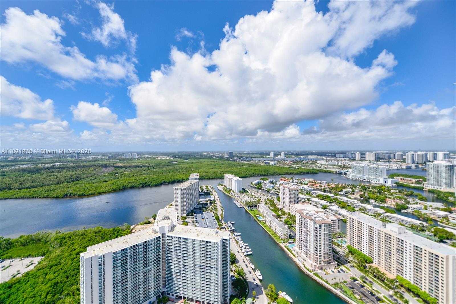 Small Image of 15701 COLLINS AVE #4203, Sunny Isles Beach Number 16