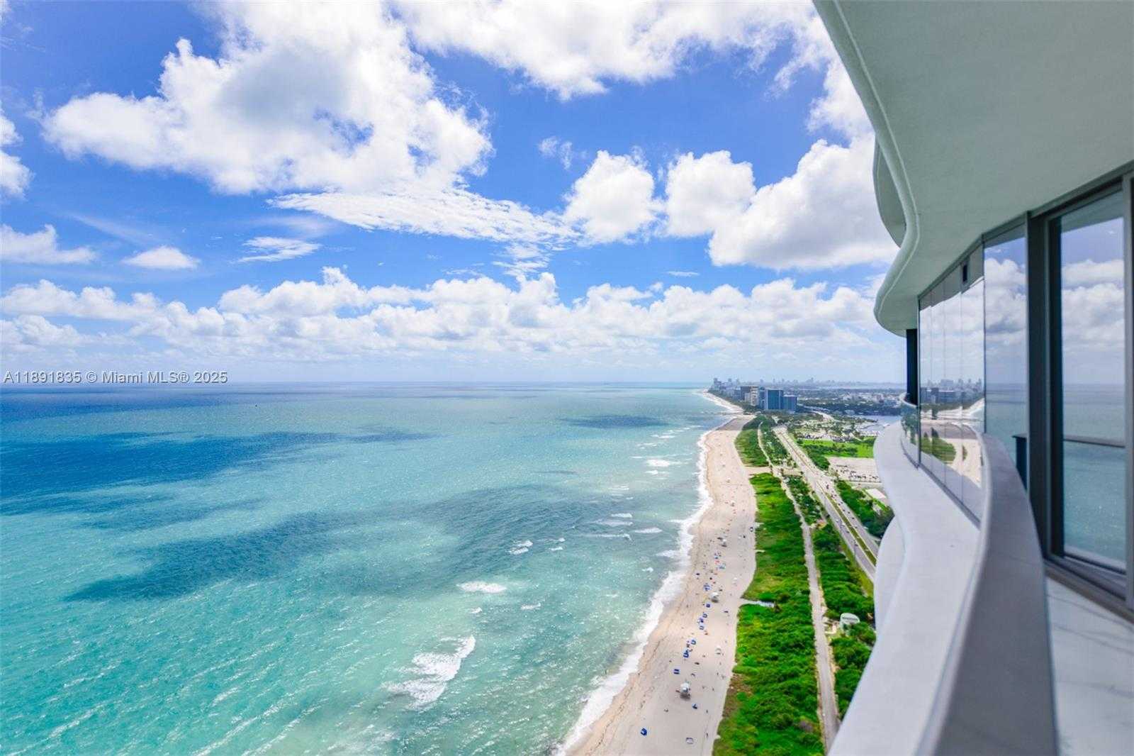 Small Image of 15701 COLLINS AVE #4203, Sunny Isles Beach Number 2