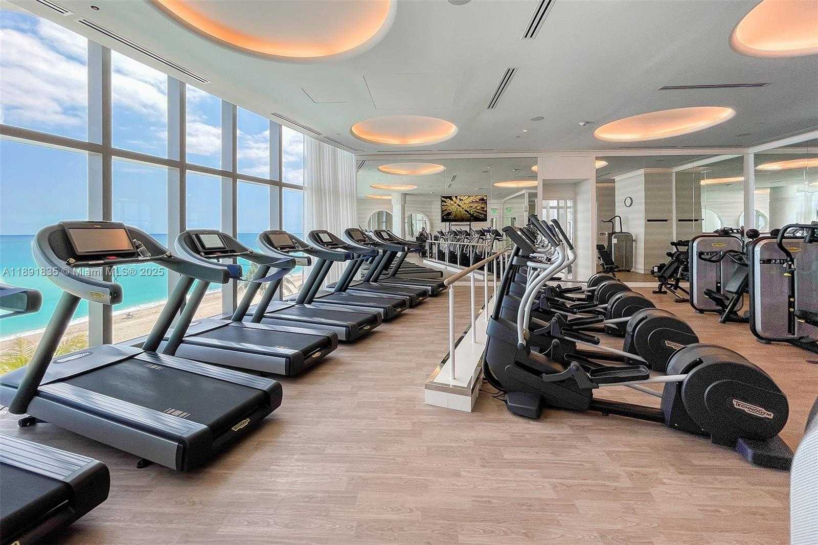 Small Image of 15701 COLLINS AVE #4203, Sunny Isles Beach Number 21