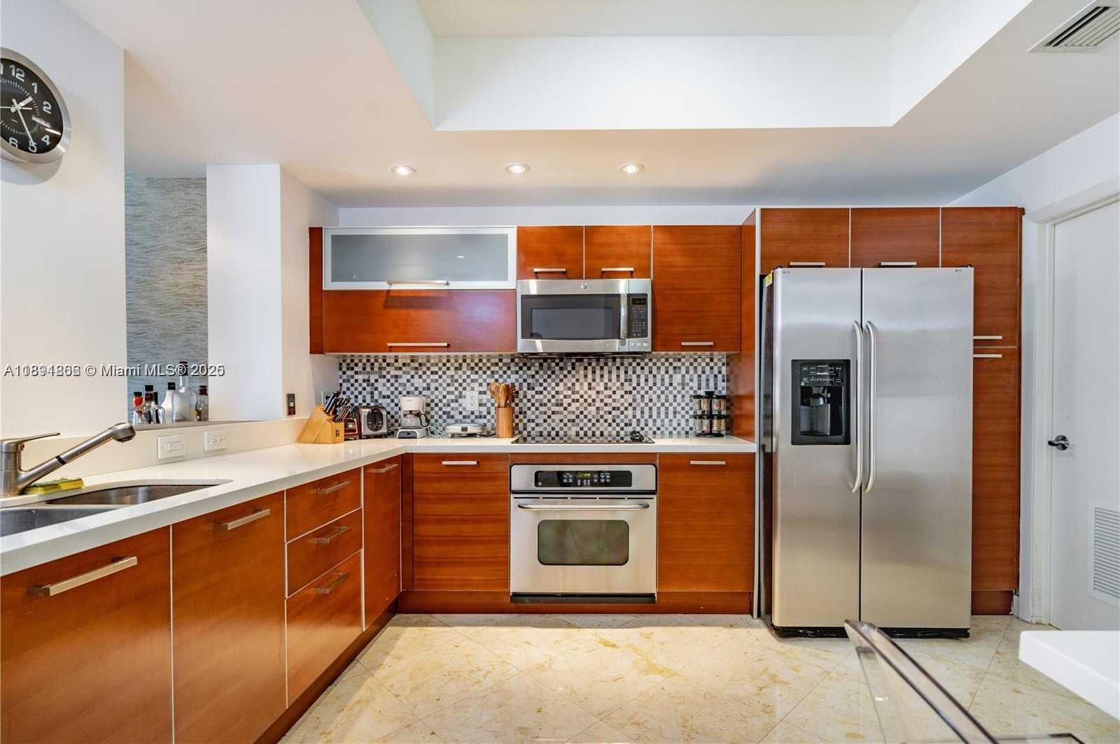 Small Image of 3330 NORTH EAST 190TH ST #1610, Aventura Number 14