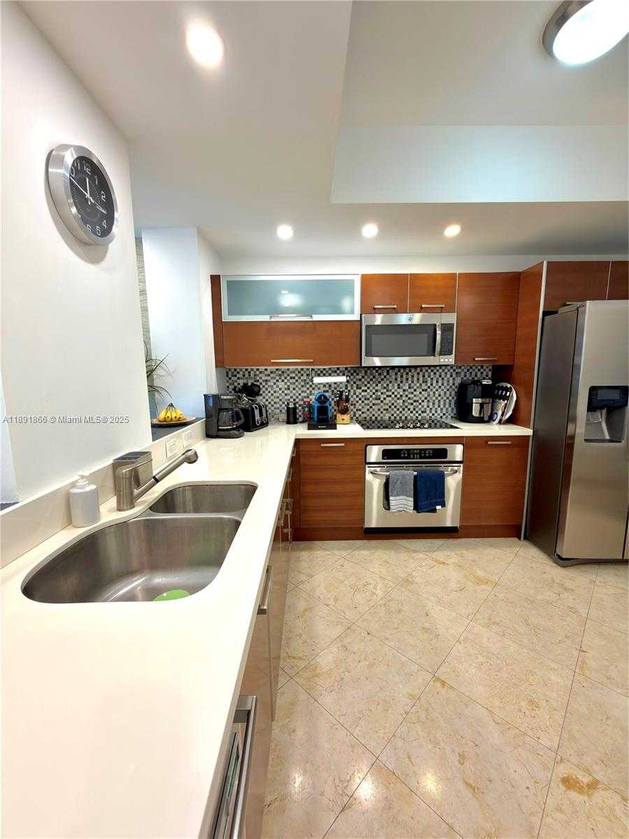Small Image of 3330 NORTH EAST 190TH ST #1610, Aventura Number 15