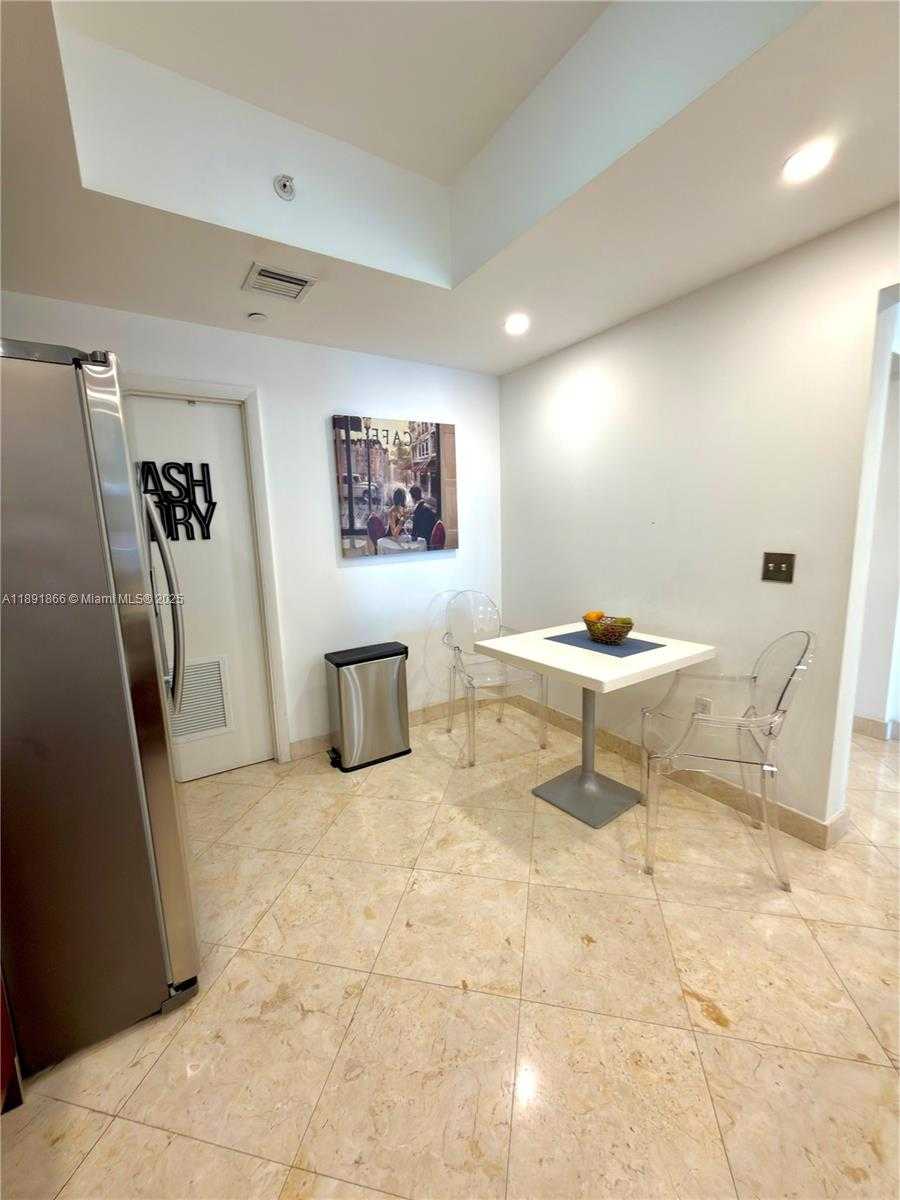 Small Image of 3330 NORTH EAST 190TH ST #1610, Aventura Number 18