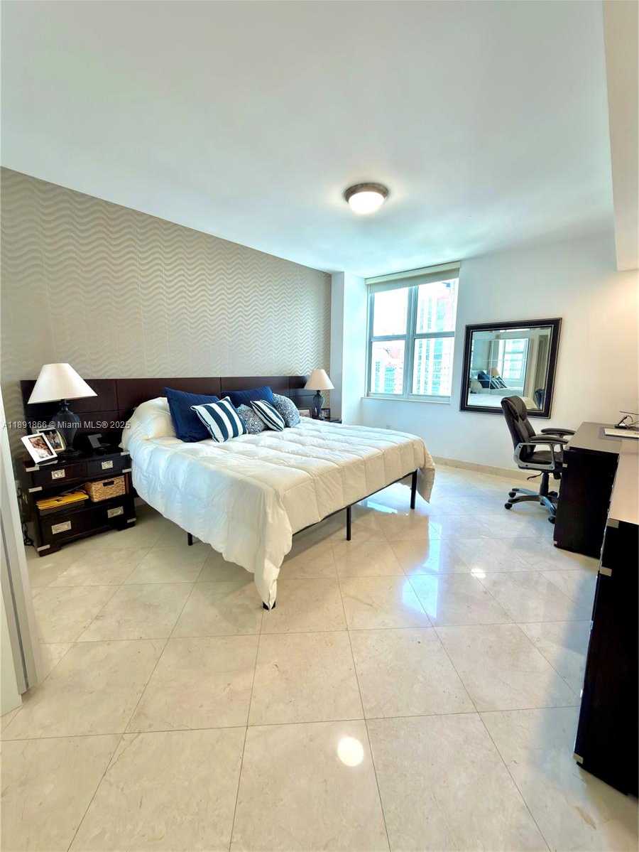 Small Image of 3330 NORTH EAST 190TH ST #1610, Aventura Number 20