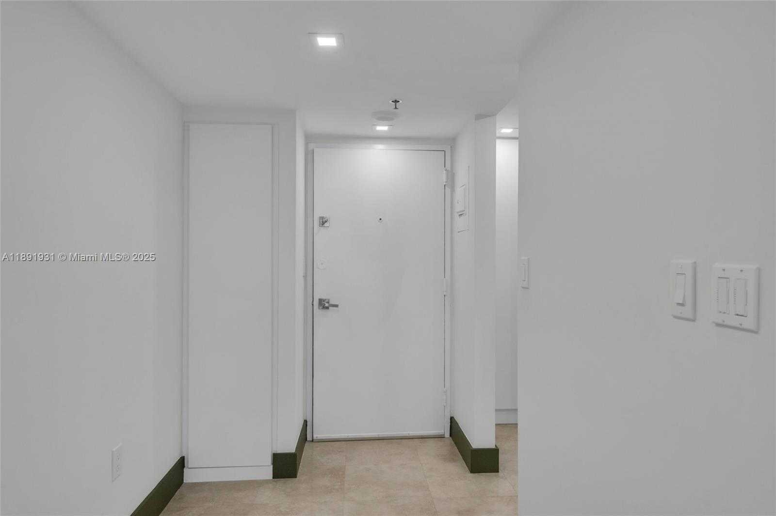 Small Image of 20515 EAST COUNTRY CLUB DR #343, Aventura Number 6