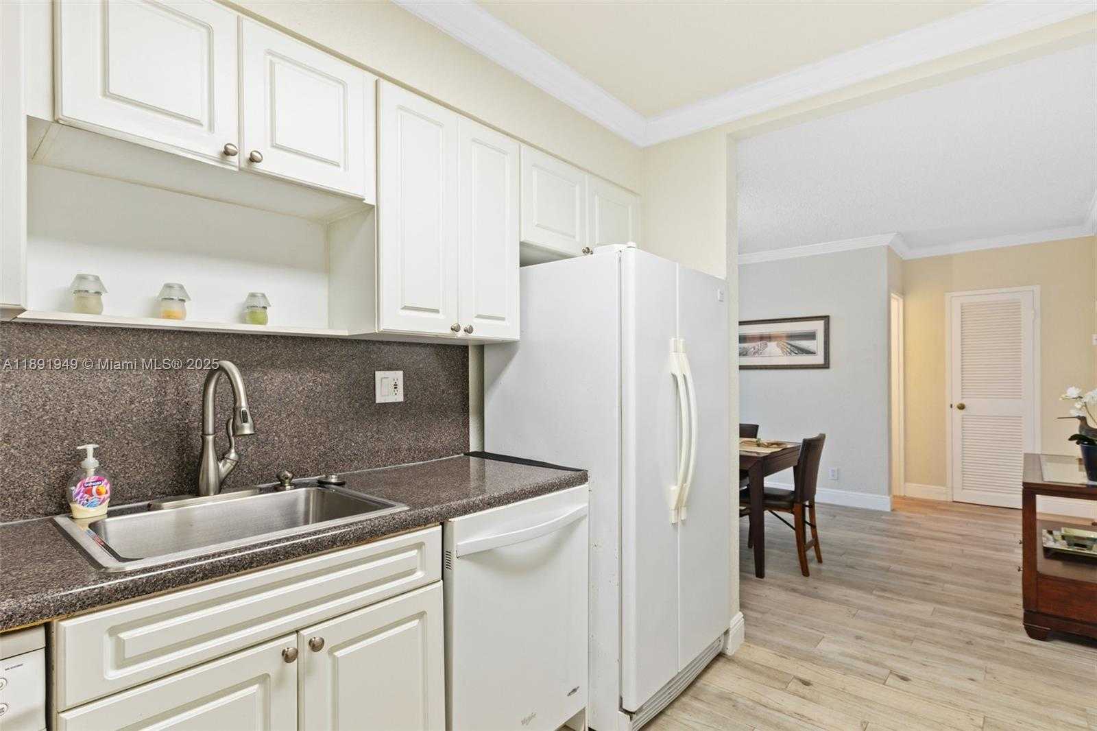 Small Image of 2501 SOUTH OCEAN DR #1117, Hollywood Number 13