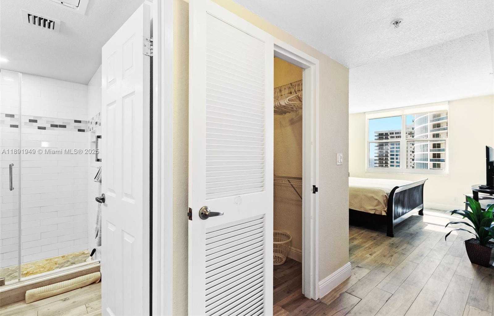 Small Image of 2501 SOUTH OCEAN DR #1117, Hollywood Number 23