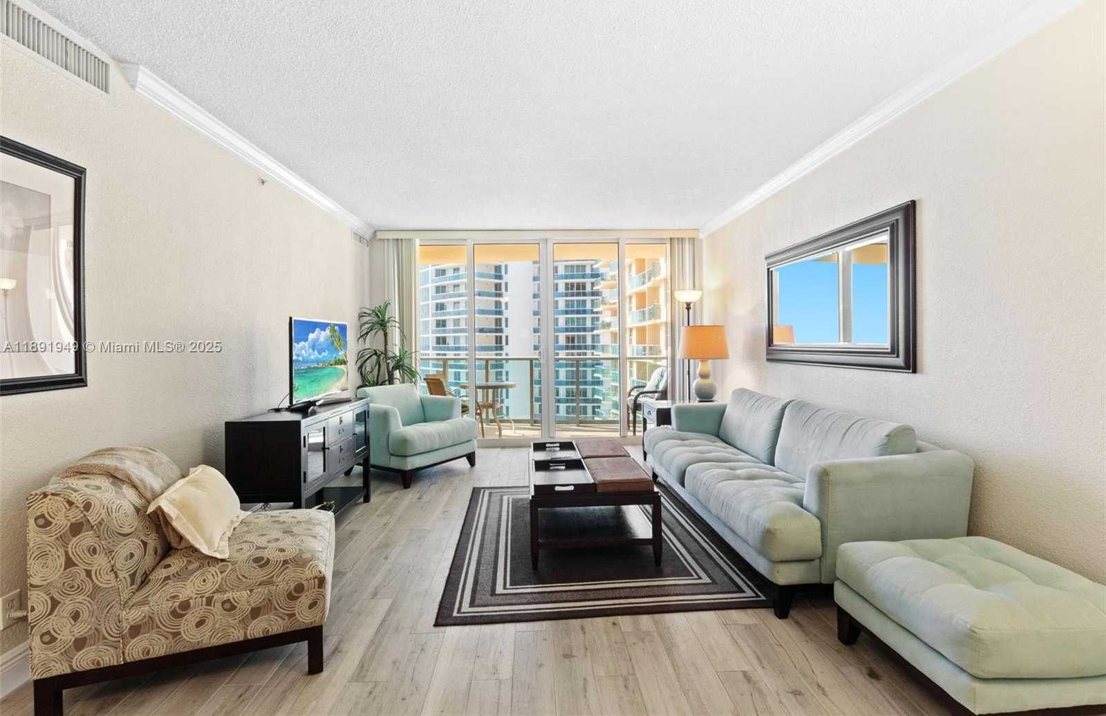 Small Image of 2501 SOUTH OCEAN DR #1117, Hollywood Number 4
