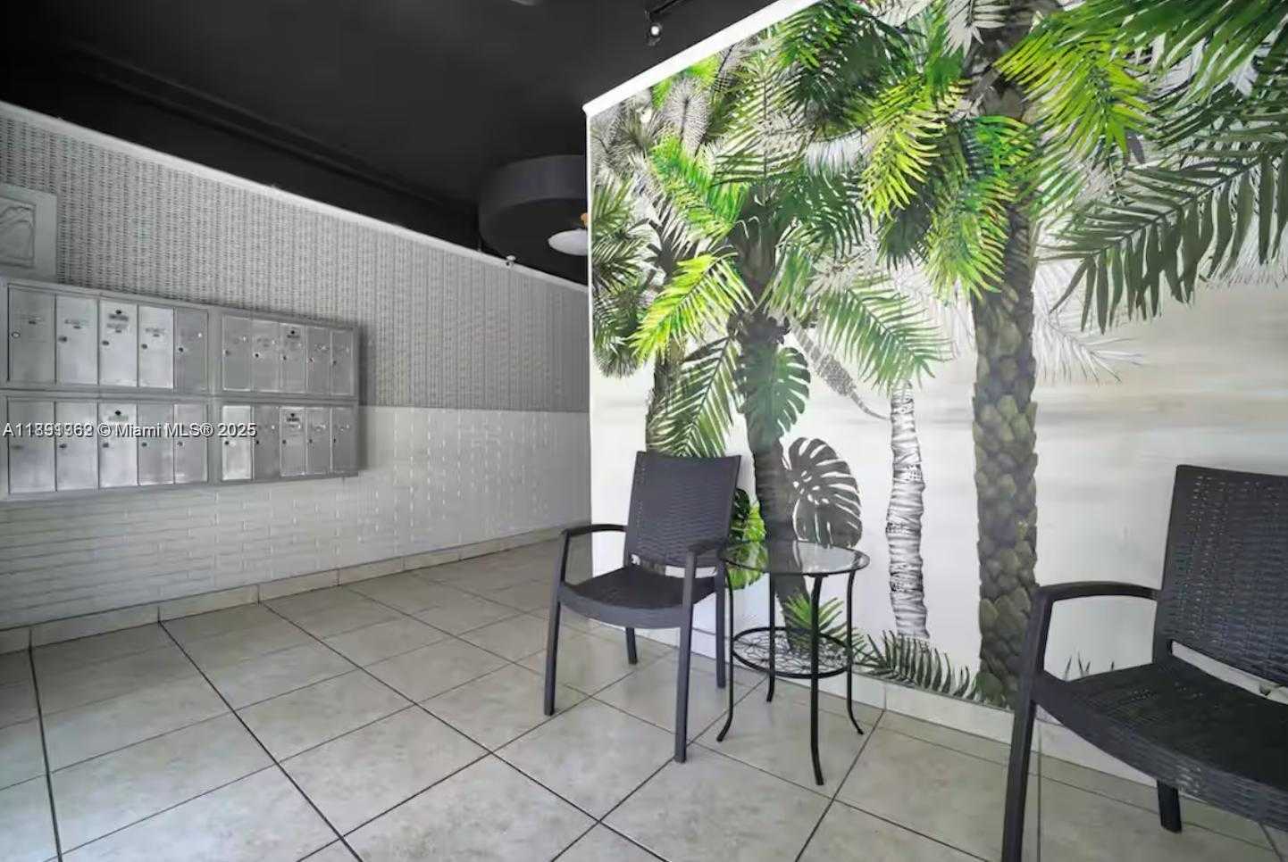 Small Image of 3030 COLLINS AVE #1E, Miami Beach Number 13