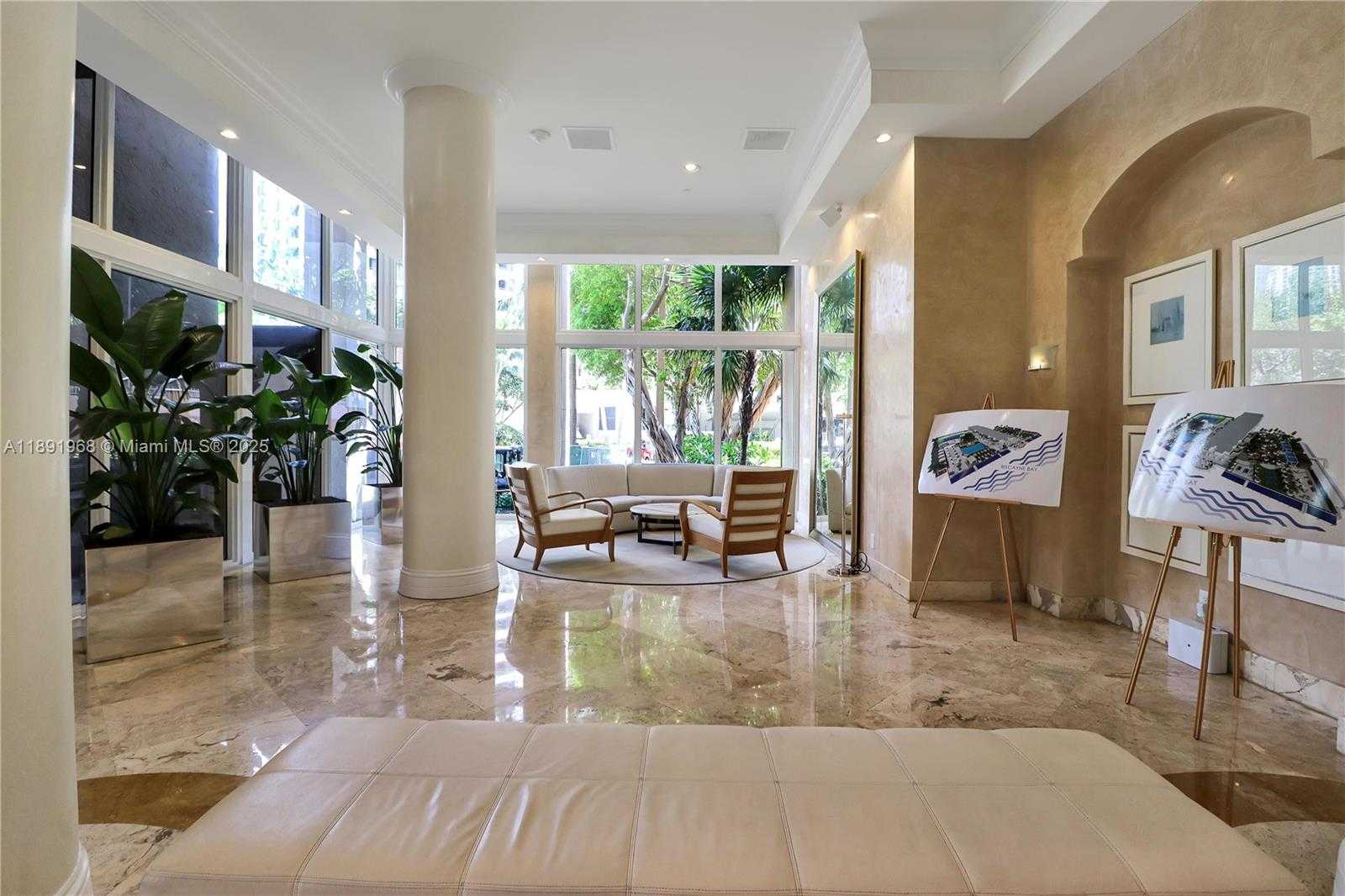 Small Image of 770 CLAUGHTON ISLAND DR #1012, Miami Number 22