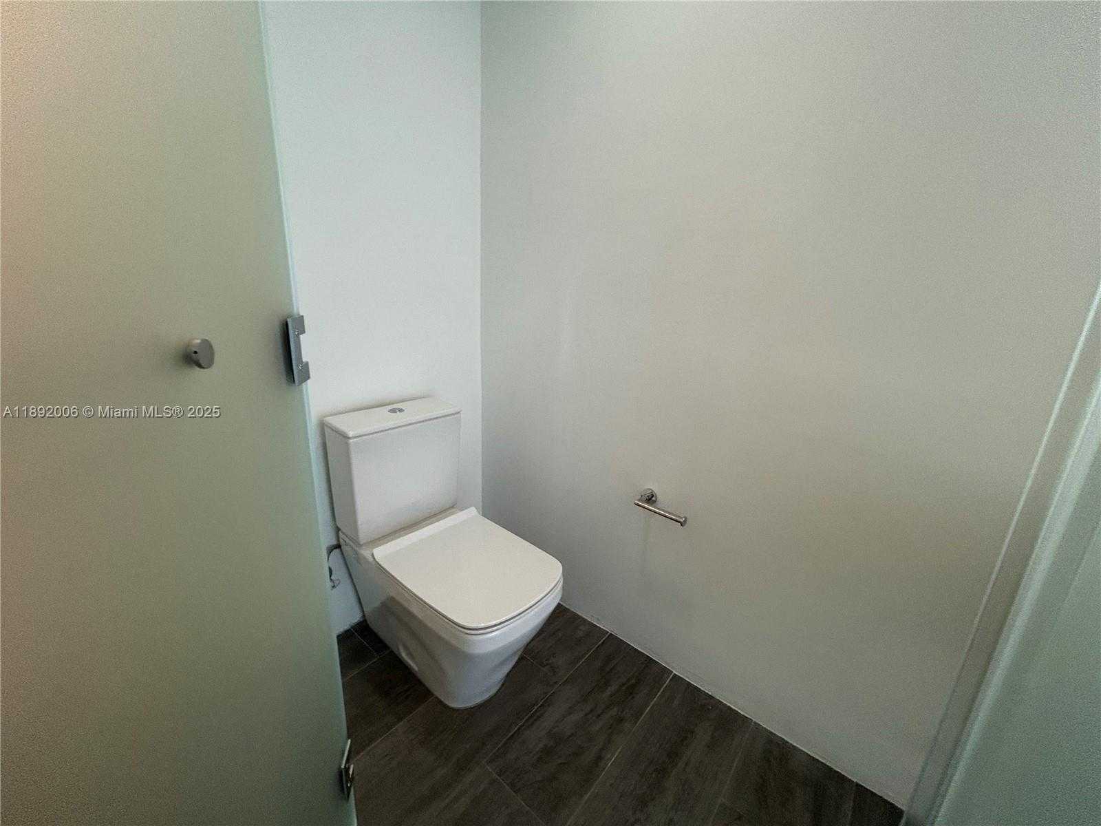 Small Image of 2900 NORTH EAST 7TH AVE #306, Miami Number 11