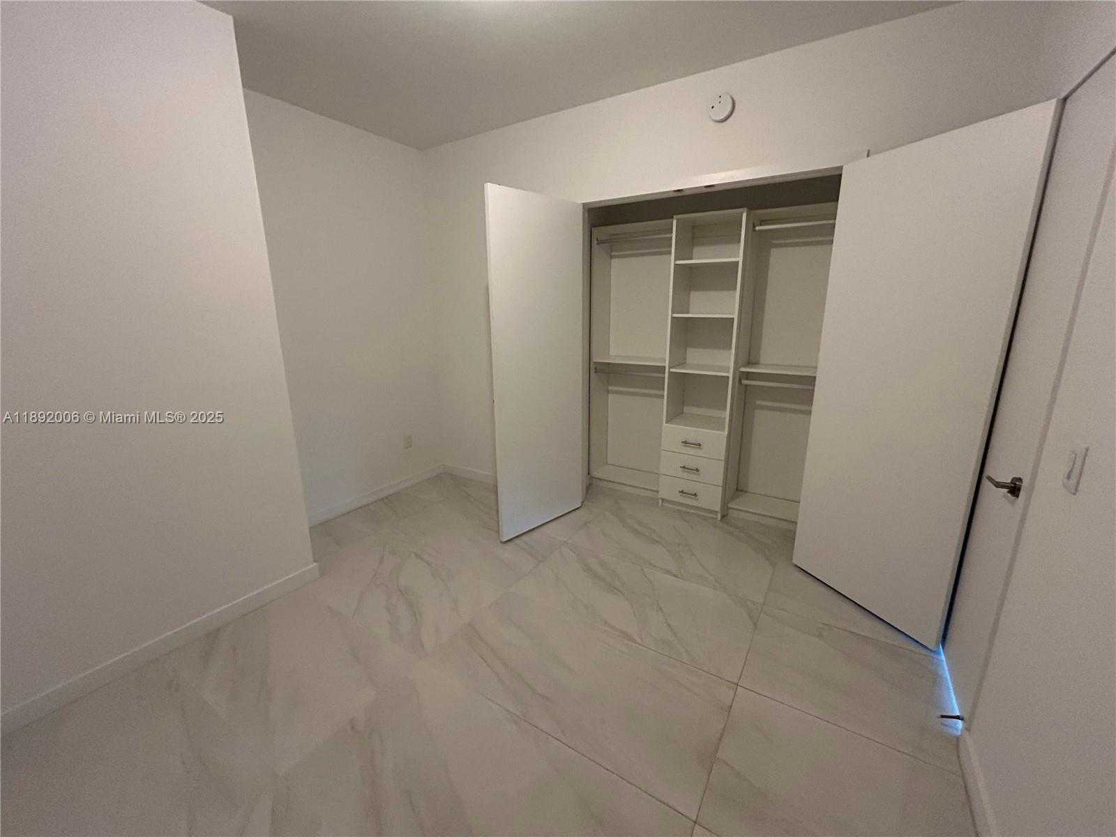 Small Image of 2900 NORTH EAST 7TH AVE #306, Miami Number 14