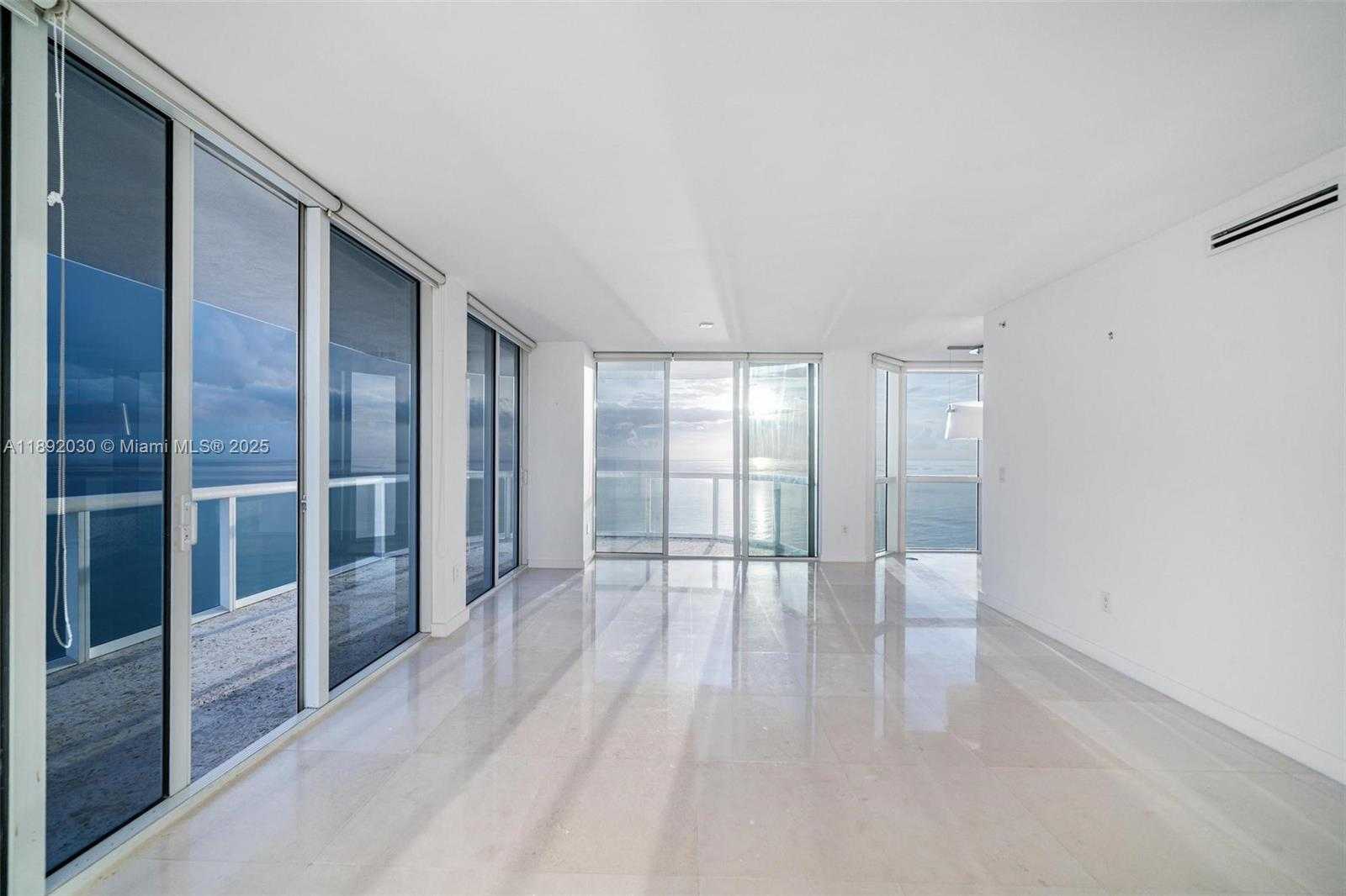Small Image of 6365 COLLINS AVE #2901, Miami Beach Number 12