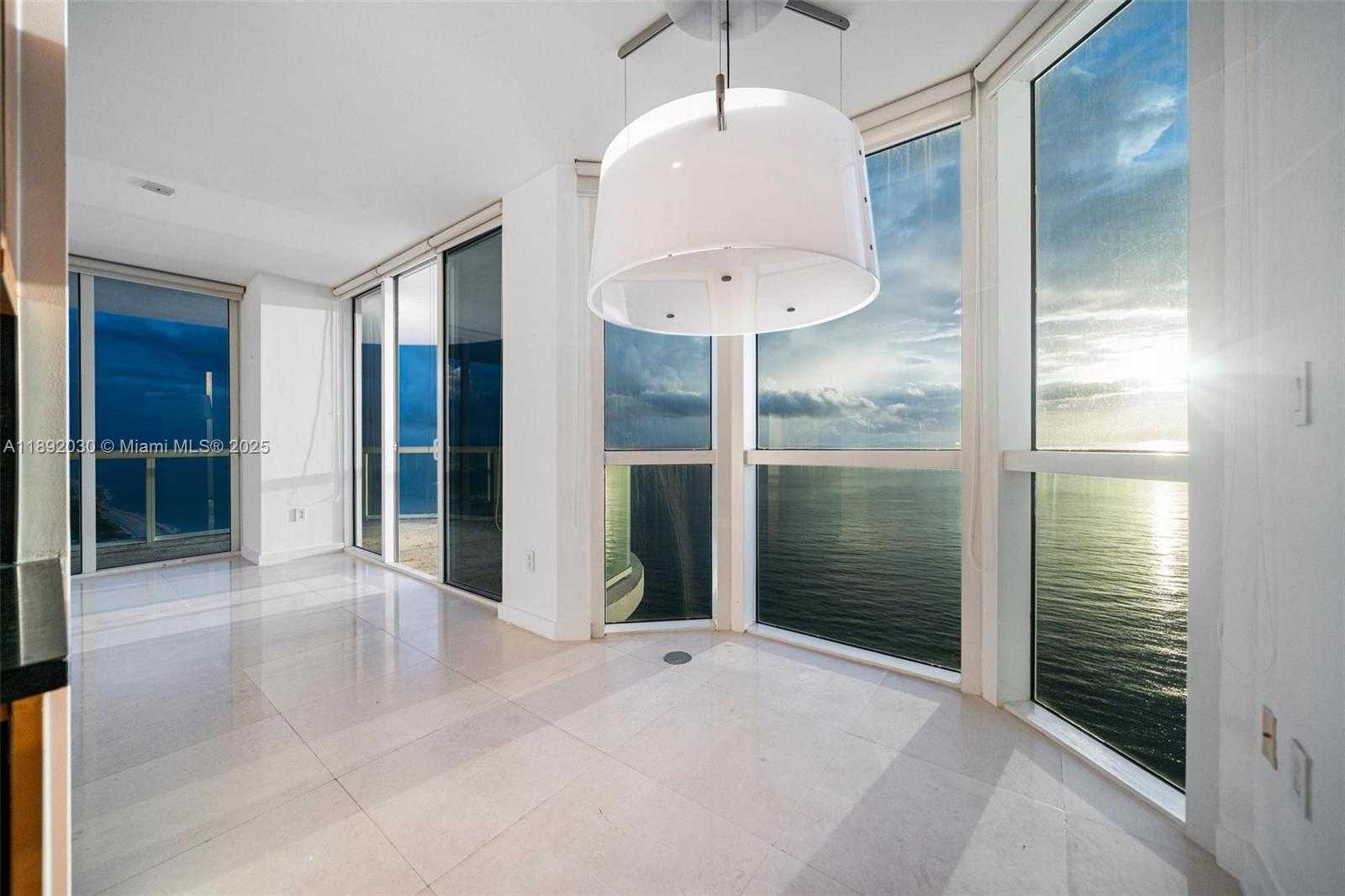 Small Image of 6365 COLLINS AVE #2901, Miami Beach Number 15