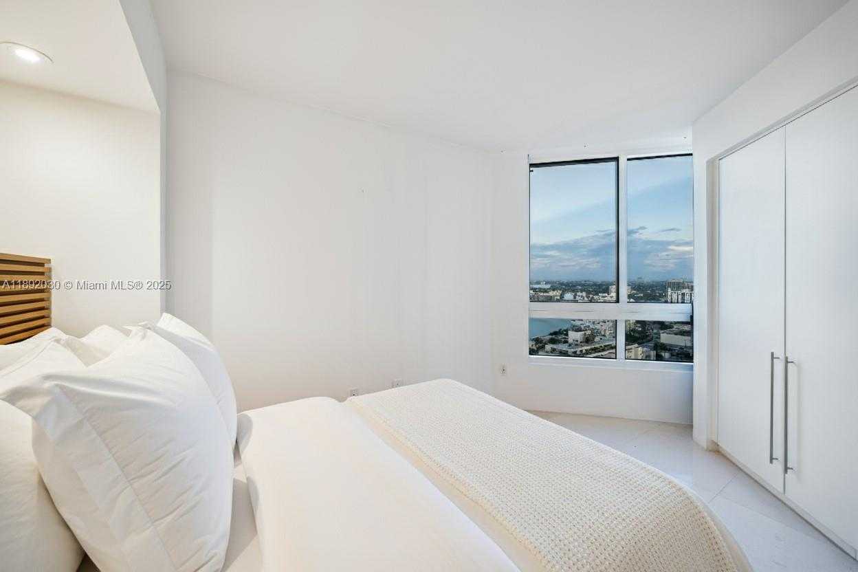 Small Image of 6365 COLLINS AVE #2901, Miami Beach Number 16