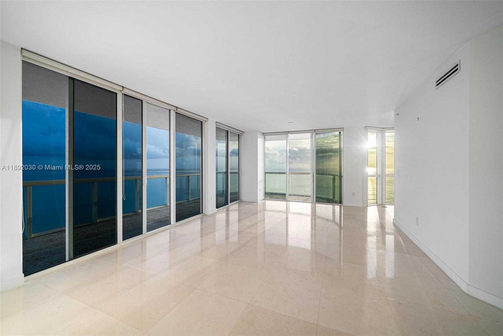 Small Image of 6365 COLLINS AVE #2901, Miami Beach Number 18