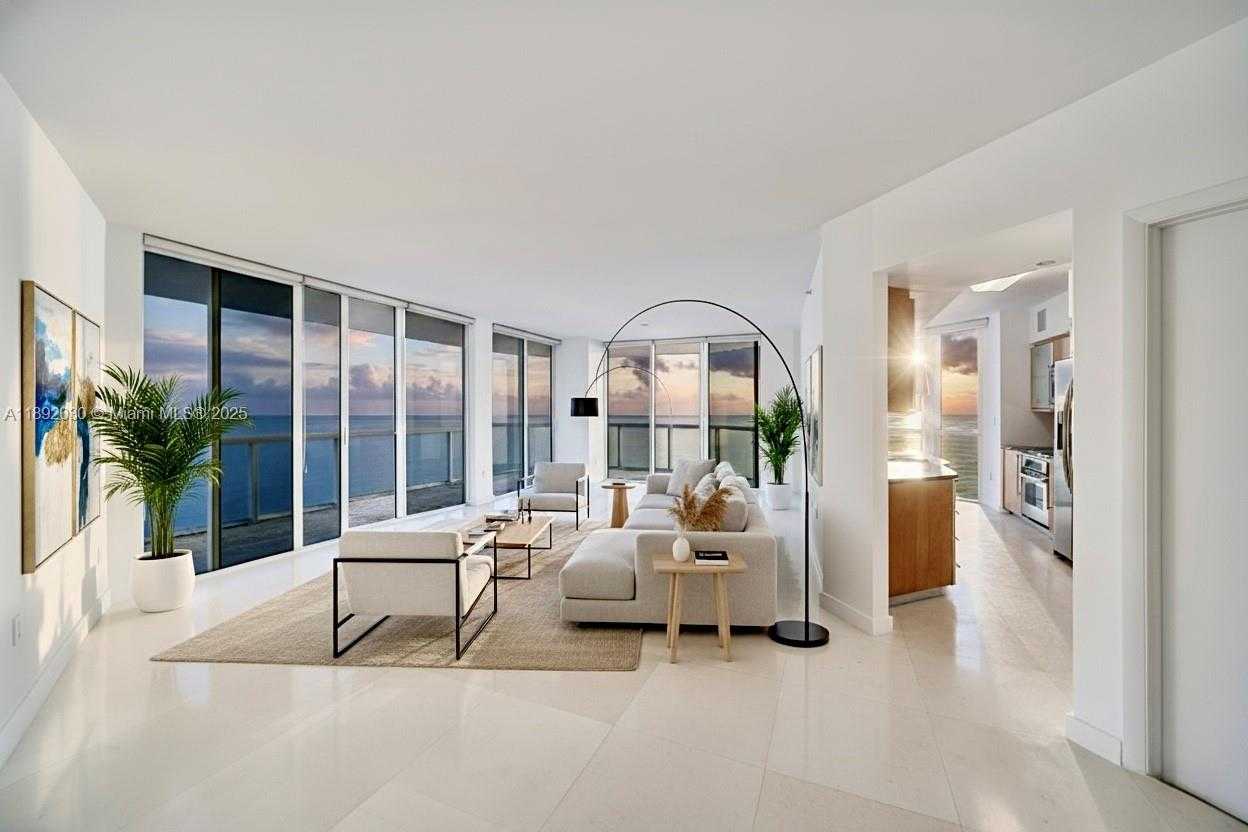 Small Image of 6365 COLLINS AVE #2901, Miami Beach Number 2