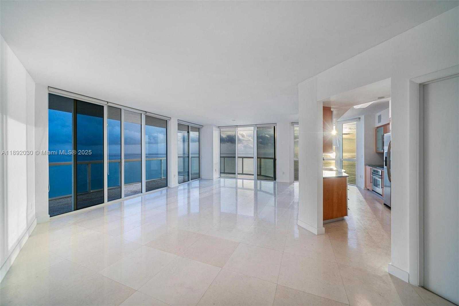 Small Image of 6365 COLLINS AVE #2901, Miami Beach Number 22