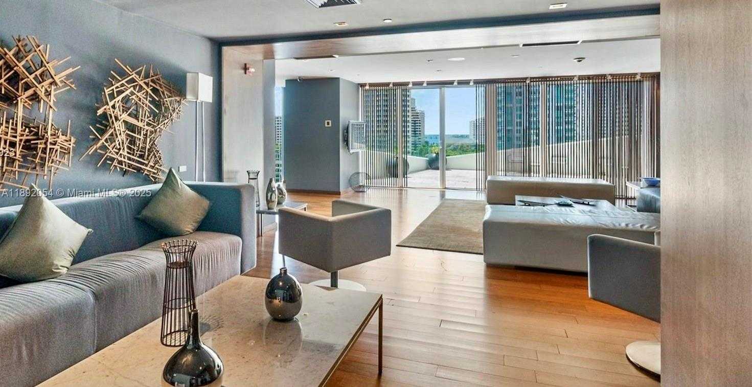 Small Image of 325 SOUTH BISCAYNE BLVD #3917, Miami Number 18