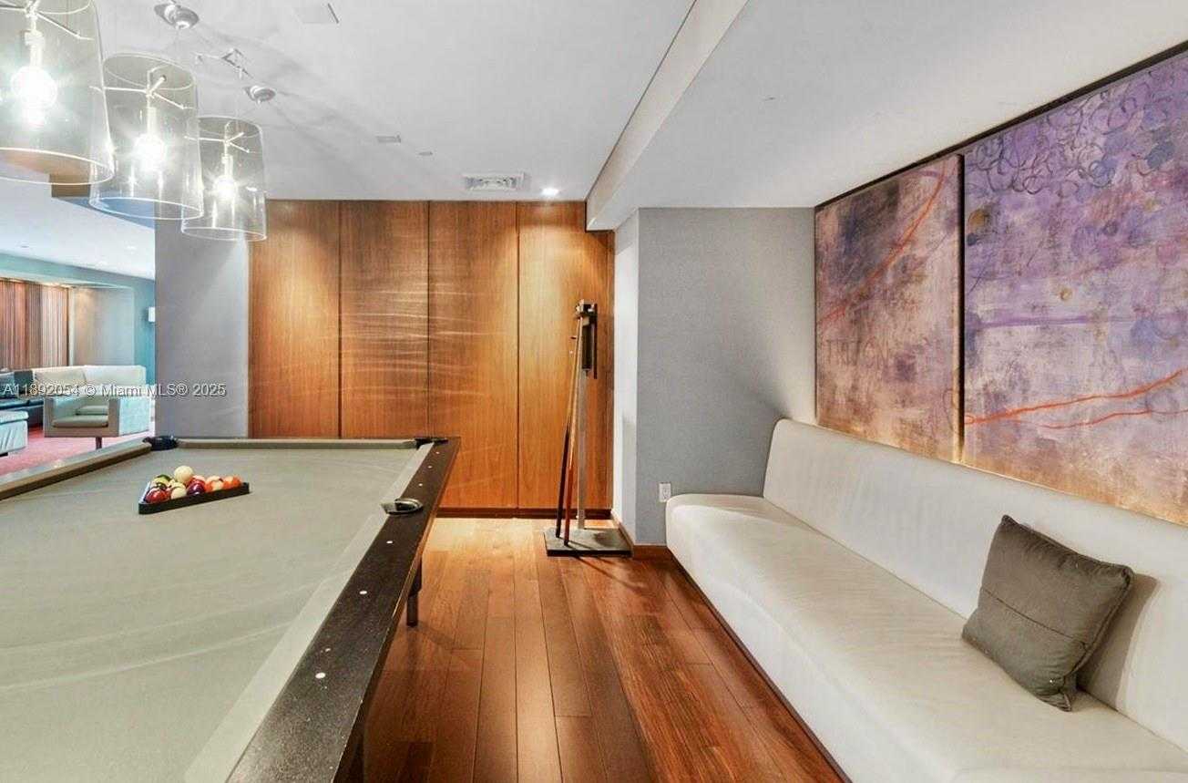 Small Image of 325 SOUTH BISCAYNE BLVD #3917, Miami Number 20