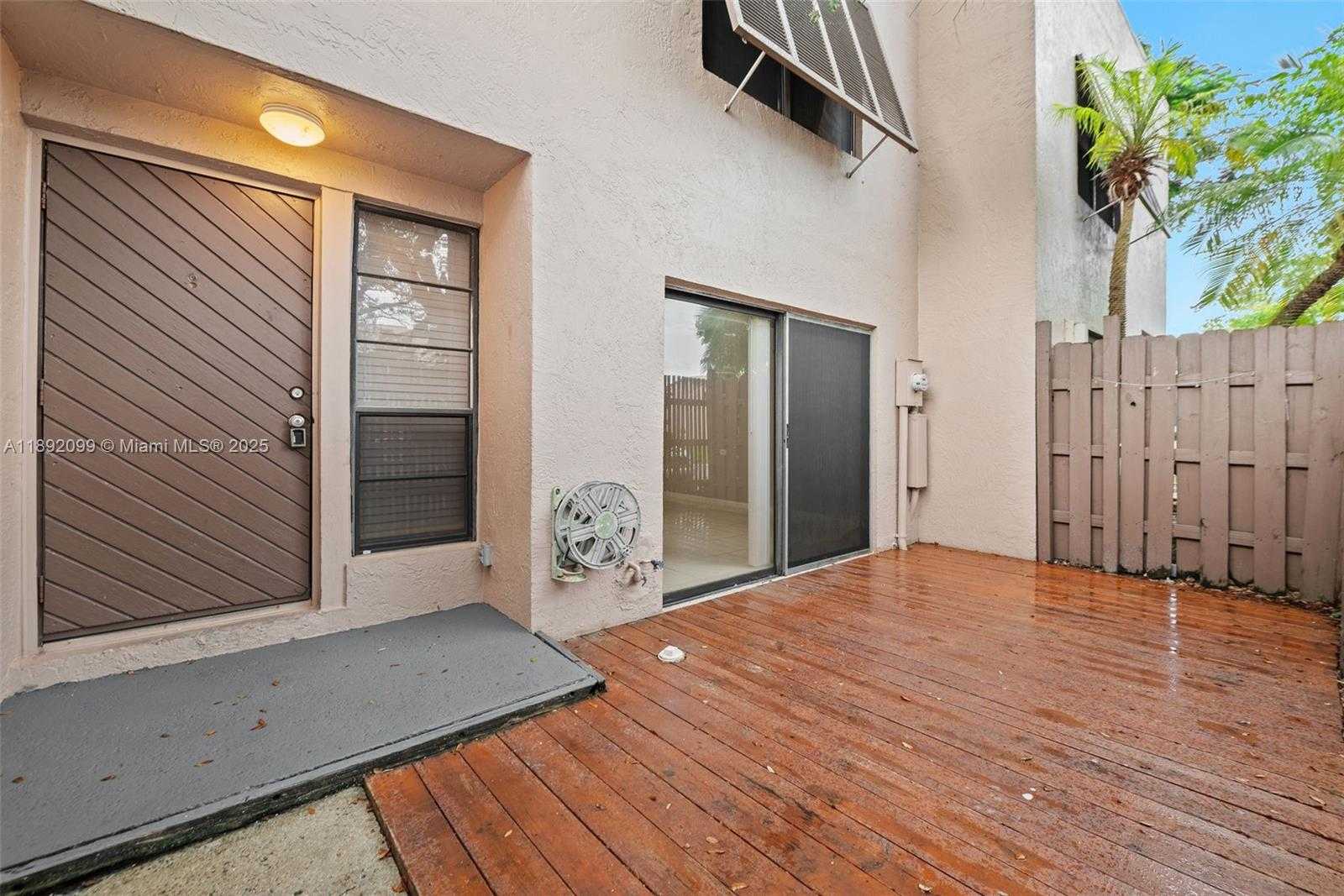 Small Image of 1178 NORTH WEST 122ND TERRACE, Pembroke Pines Number 3