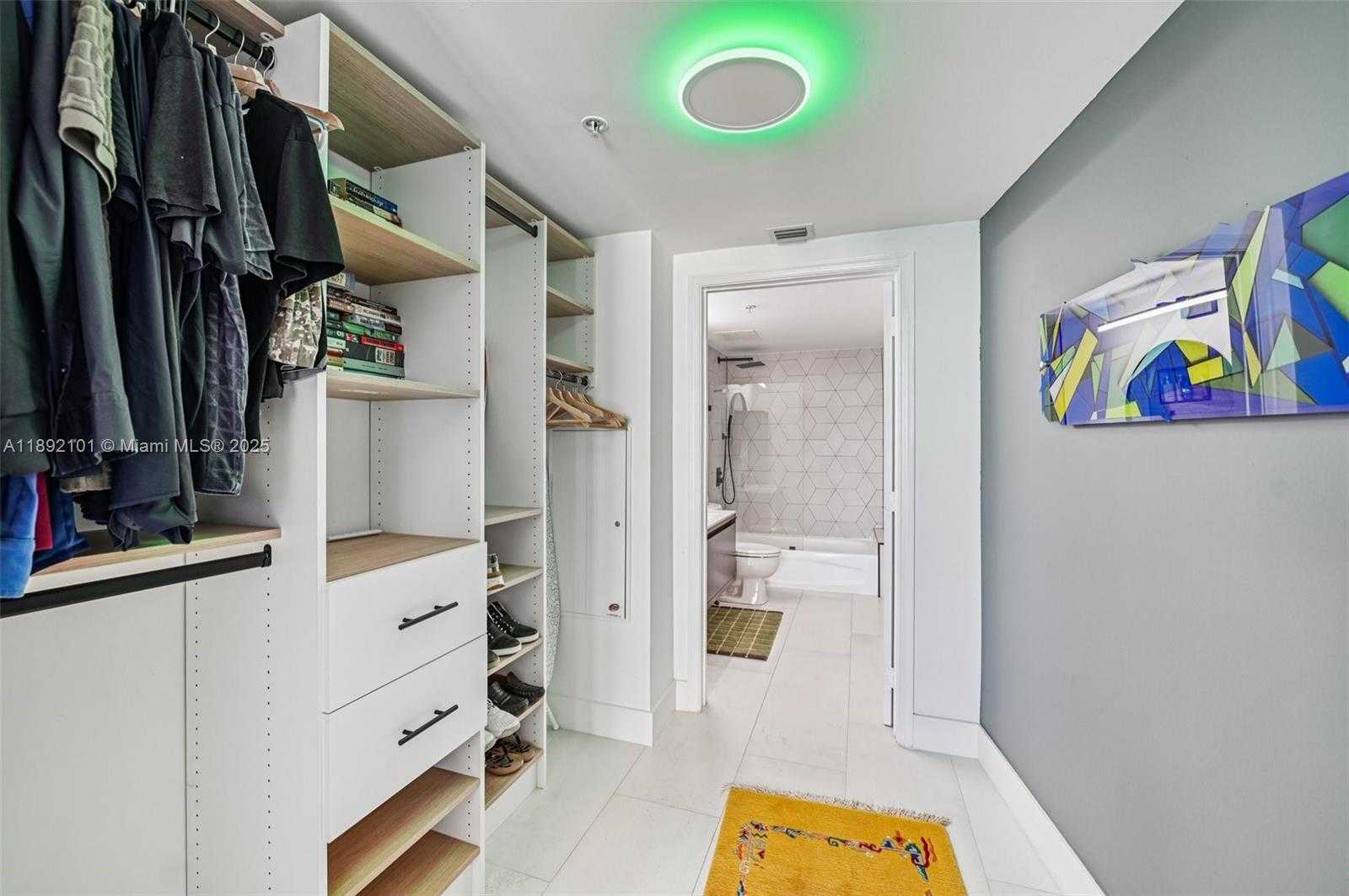 Small Image of 1750 NORTH BAYSHORE DR #2101, Miami Number 17