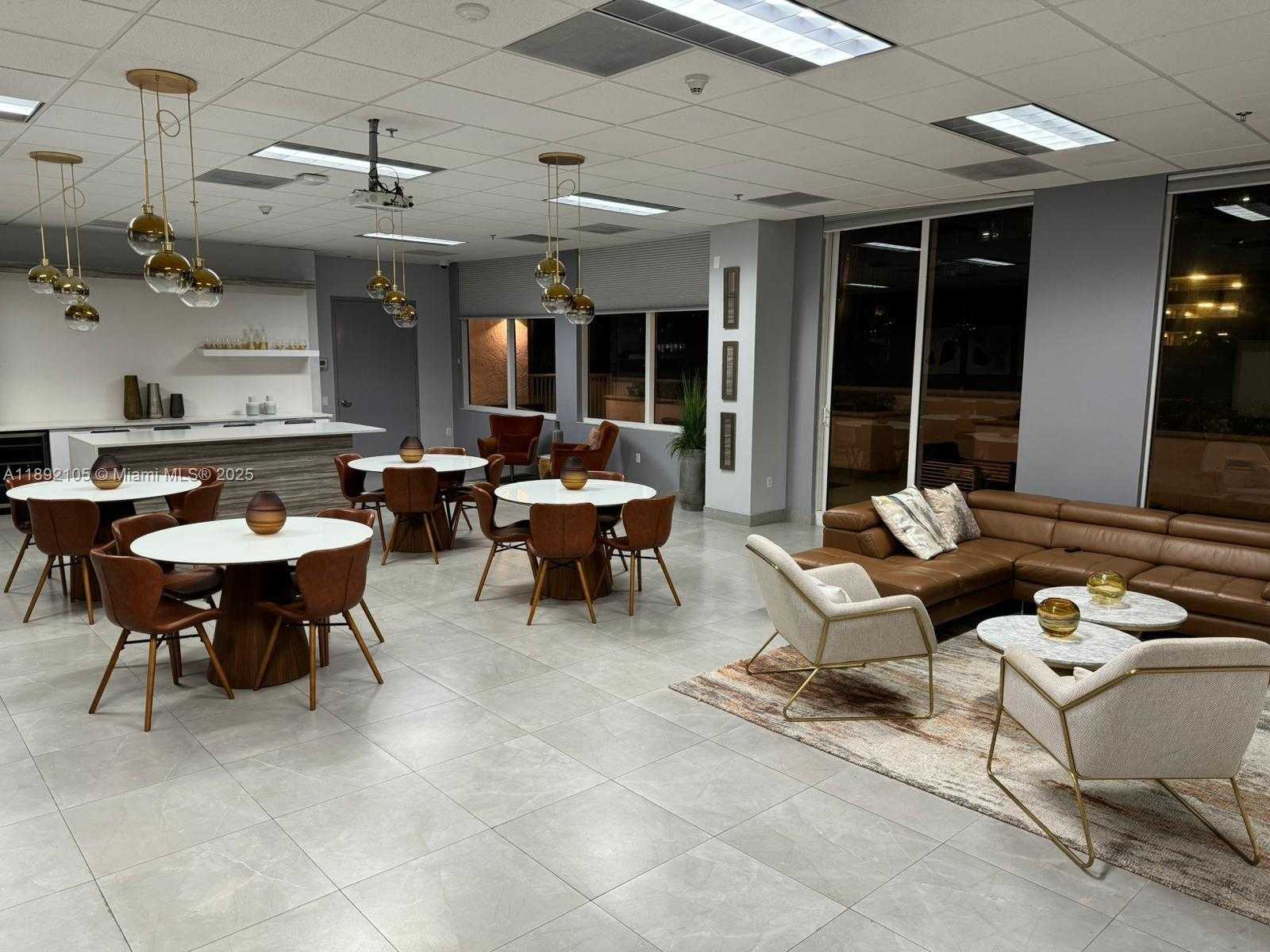 Small Image of 1200 BRICKELL BAY DR #1919, Miami Number 20